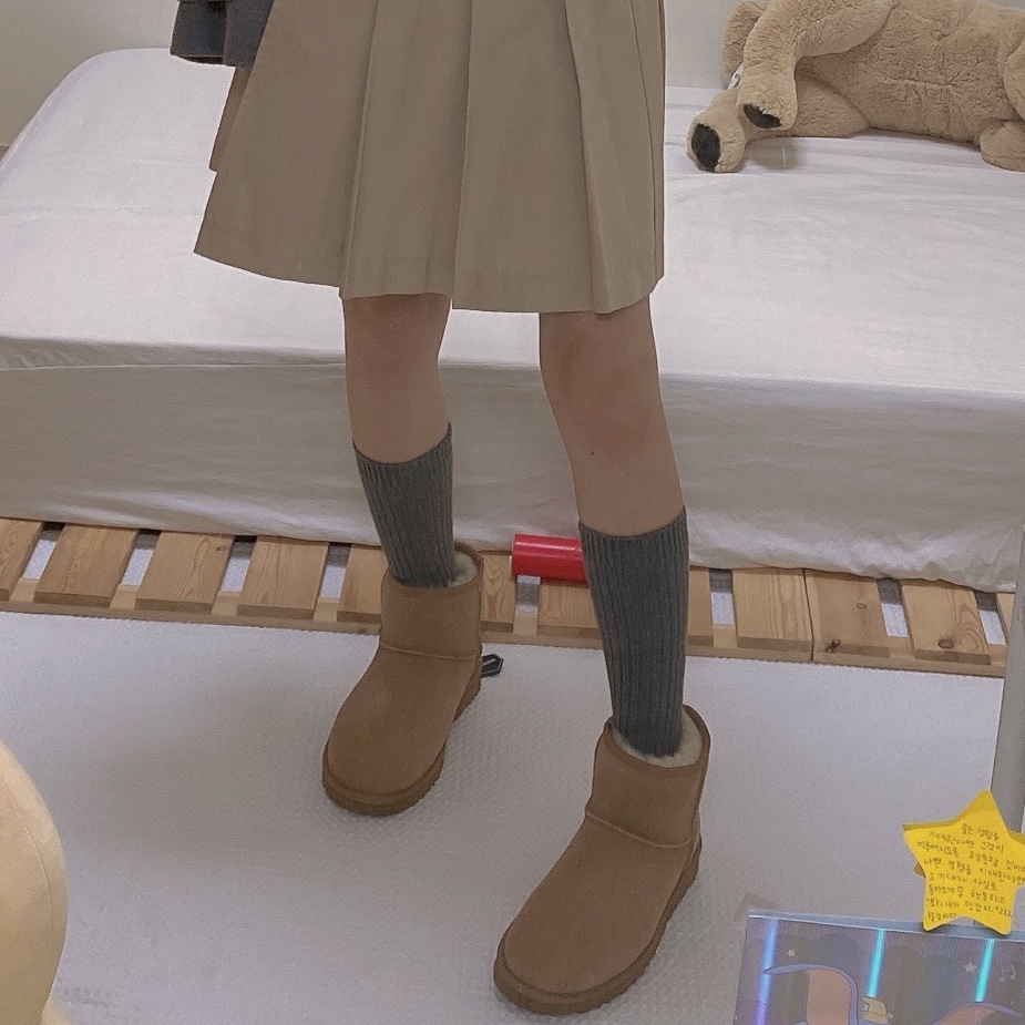 (W) UGG Classic Mini II Boots Chestnut 착용 스타일