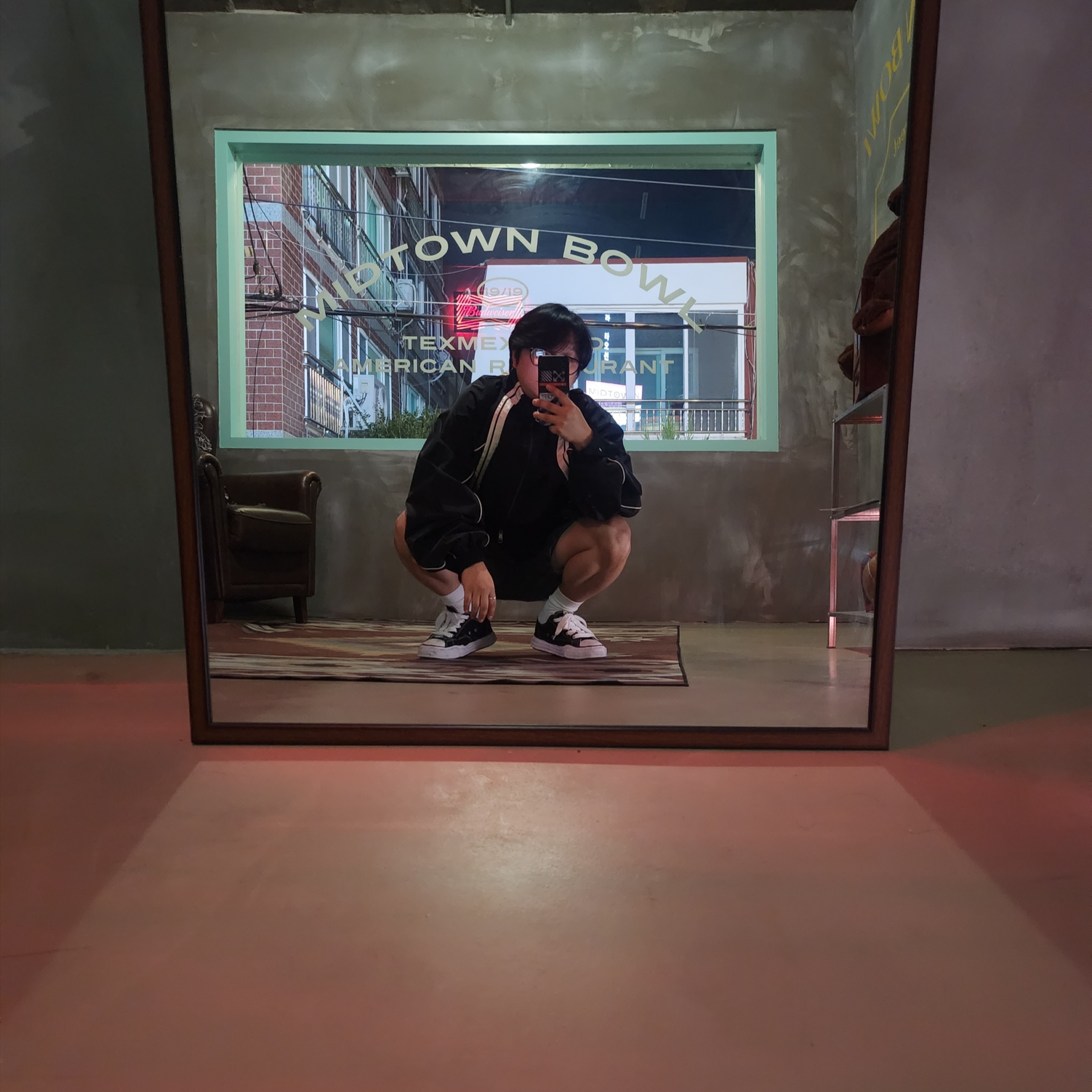 Ader Error Bashar Jumper Noir, Maison Mihara Yasuhiro Peterson OG Sole Canvas Low Sneakers Black 착용 스타일 - 2