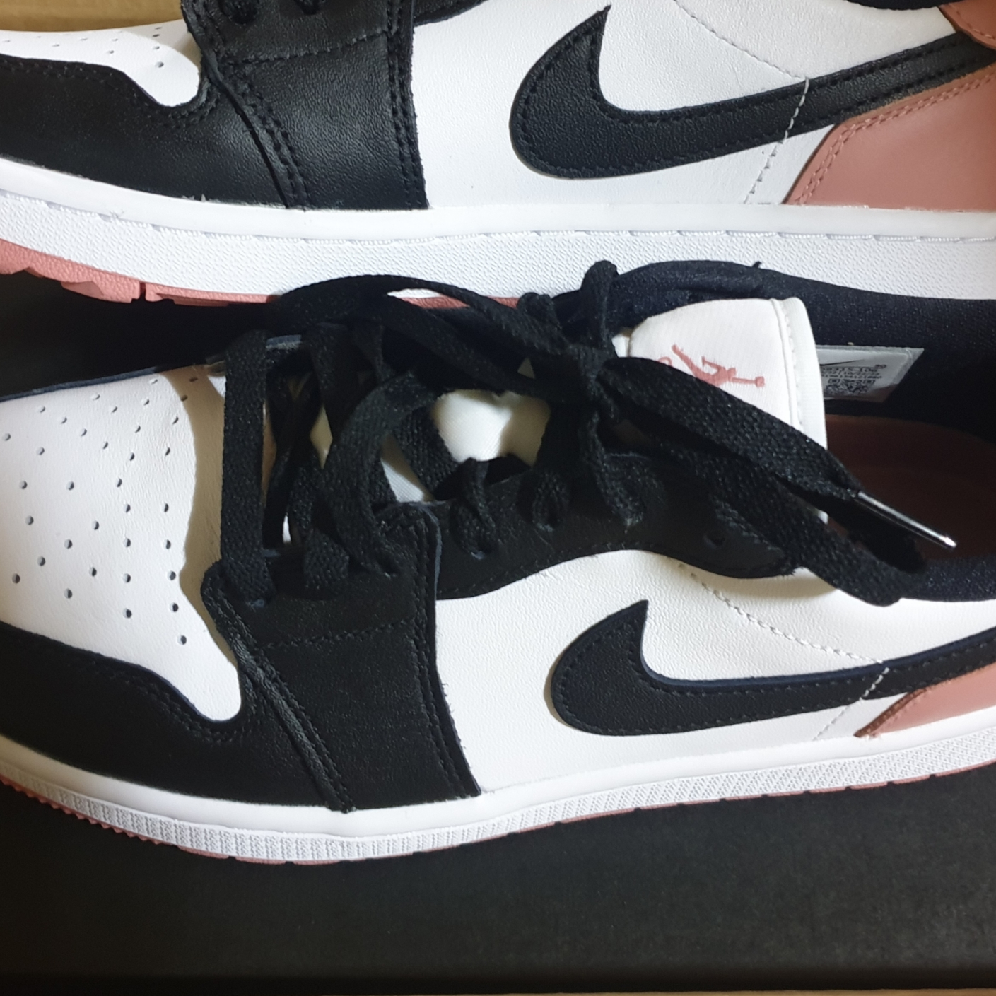Jordan 1 Low Golf Rust Pink 착용 스타일