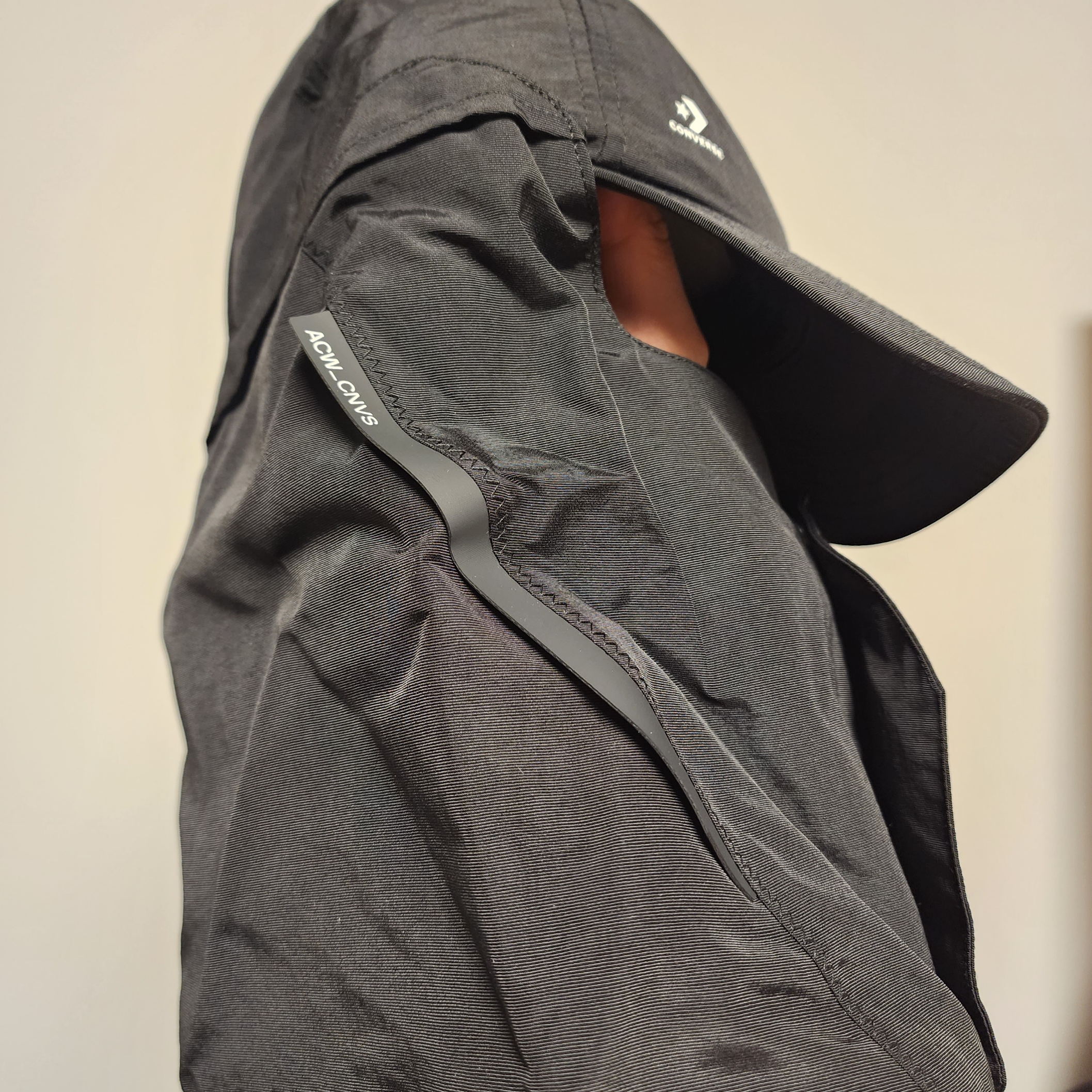 Converse x A-Cold-Wall Baseball Hat Black 착용 스타일 - 2