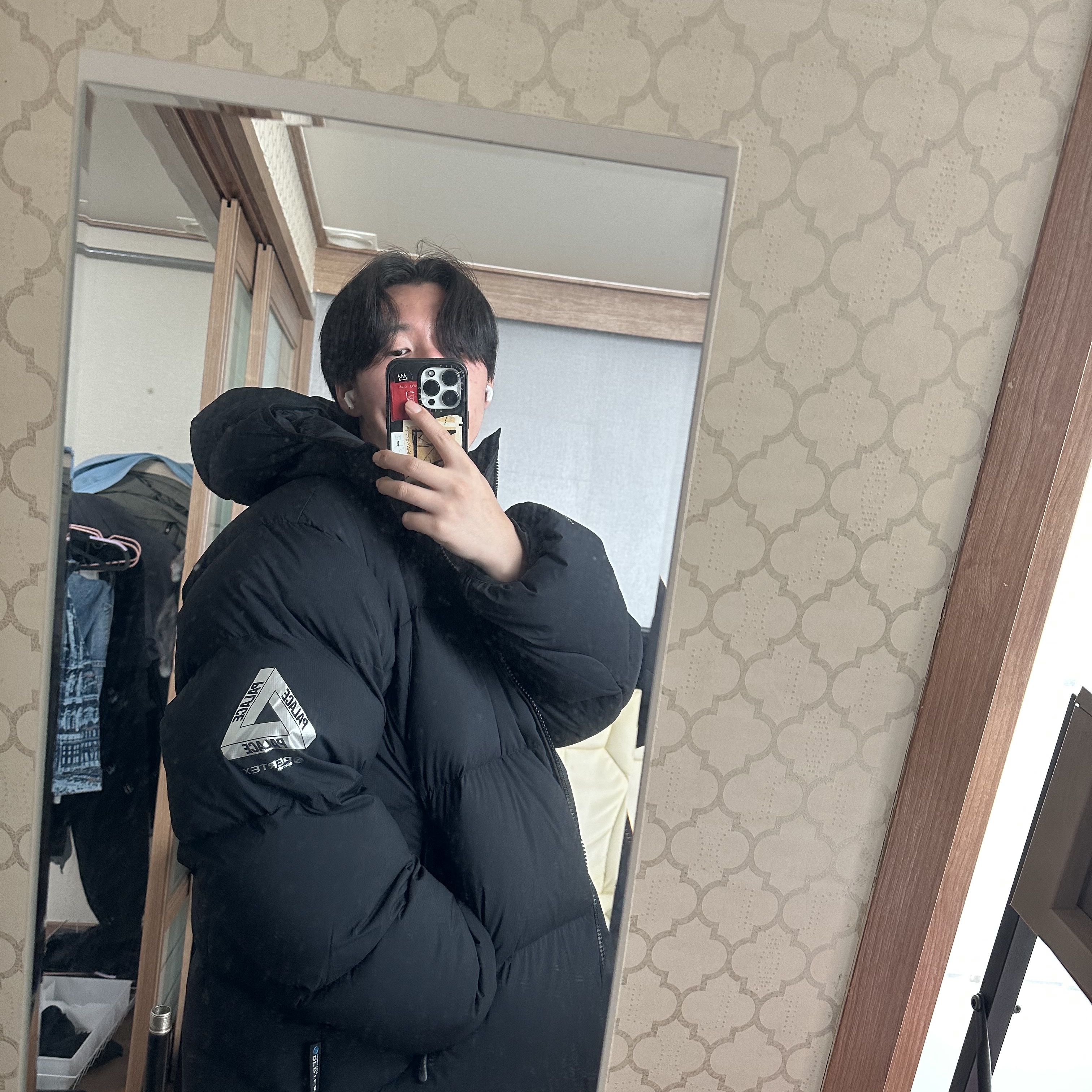 Palace Pertex Matte Balaclava Puffa Black - 23FW 착용 스타일