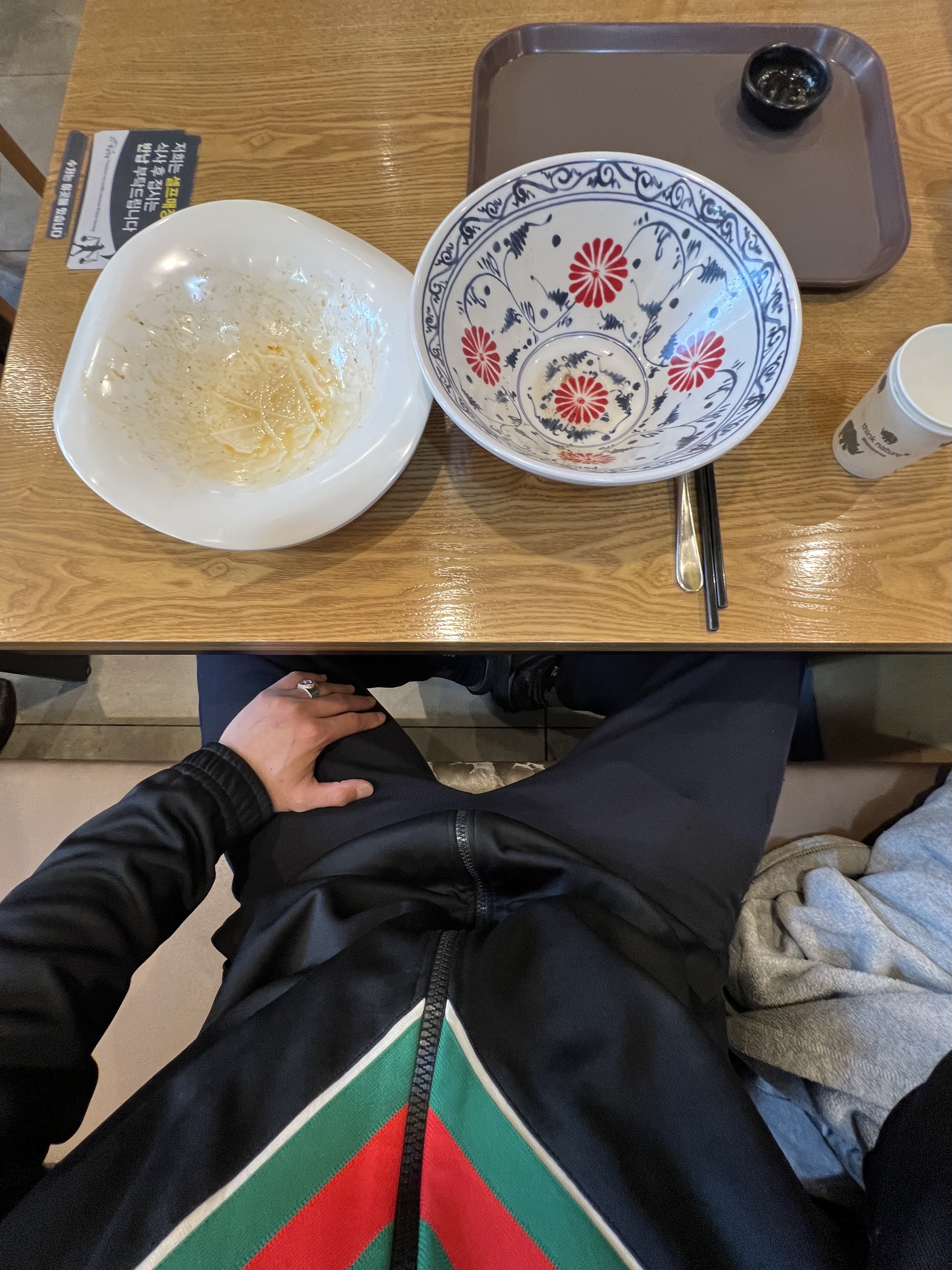 Supreme Washed Chino Twill Camp Cap Grey - 22SS, Supreme Don’t Fuck Around T-Shirt Heather Grey - 22FW 착용 스타일 - 6