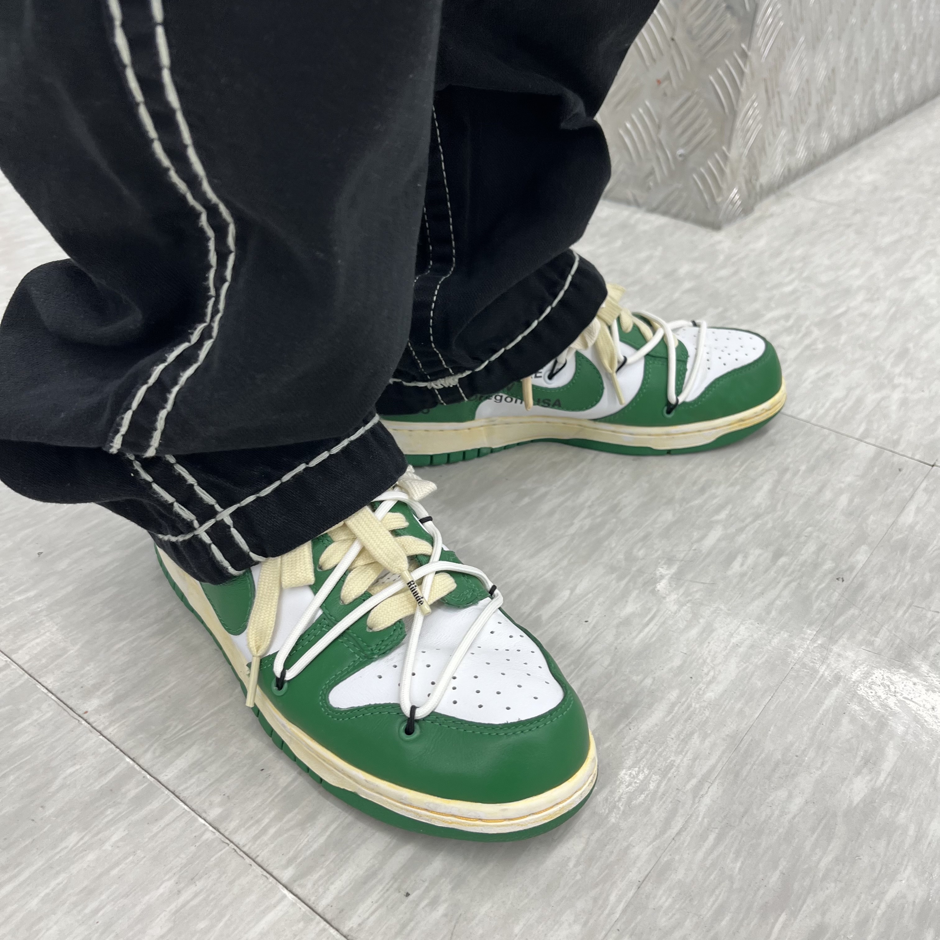 Supreme x True Religion Denim Cargo Pants Black - 21FW, Nike x Off-White Dunk Low Pine Green 착용 스타일 - 6