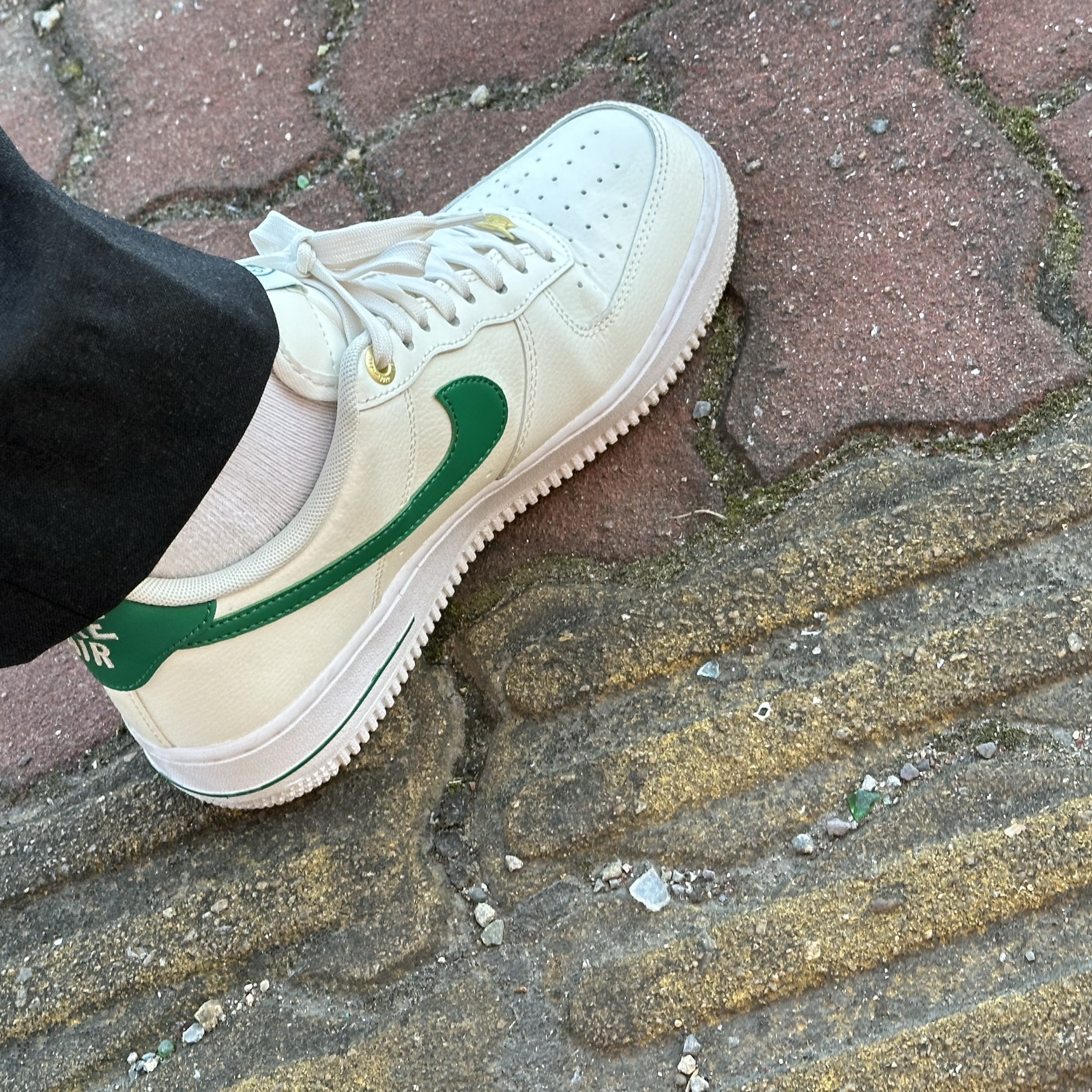 (W) Nike Air Force 1 '07 SE 40th Anniversary Join Forces Sail Malachite 착용 스타일