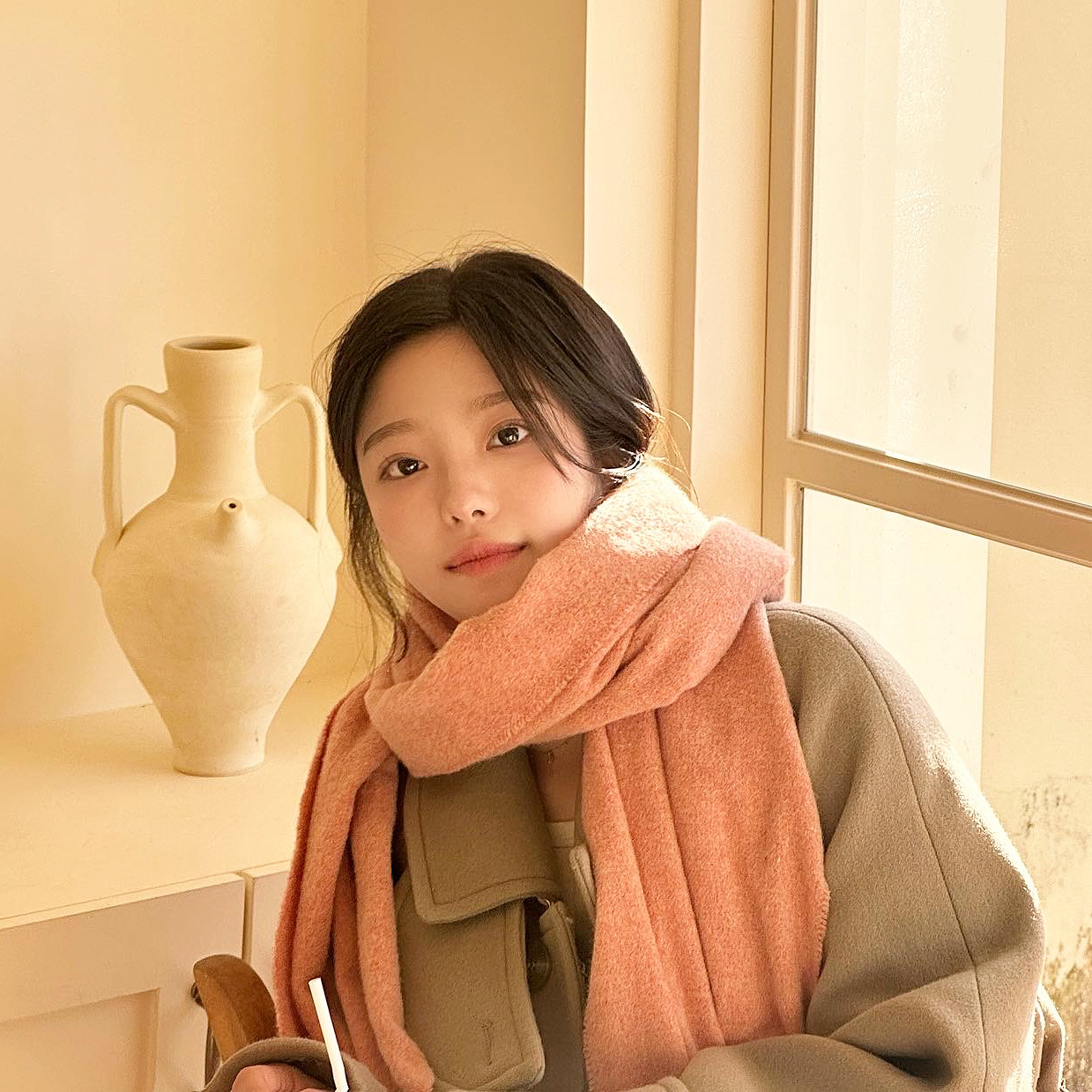 Undermycar Legion.02 Balmacaan Oversized Wool Coat Beige, Acne Studios Wool Fringe Muffler Rose Melange 착용 스타일 - 2