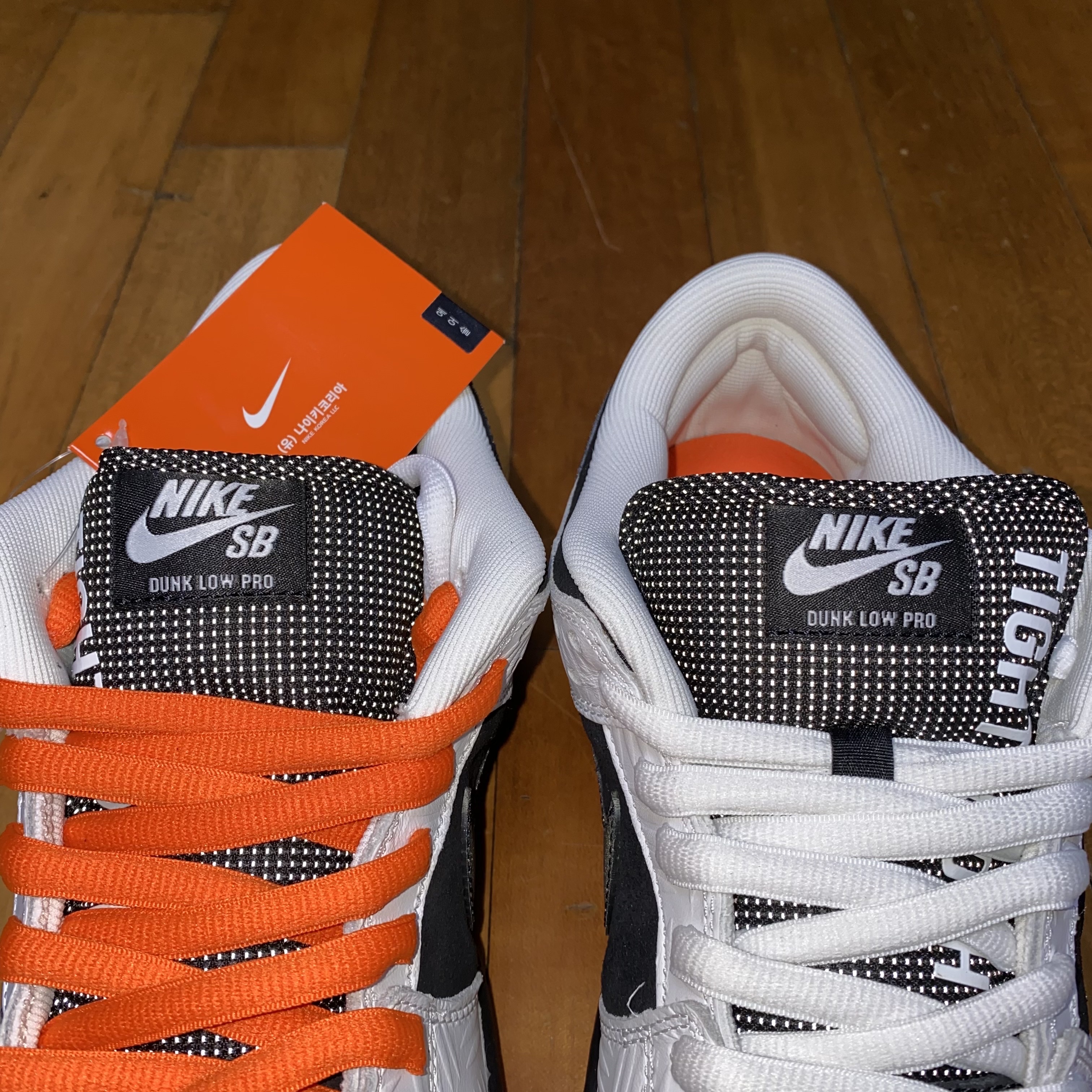 Nike x Tightbooth SB Dunk Low Pro Black and White, Nike x Supreme SB Dunk Low Black 착용 스타일 - 6