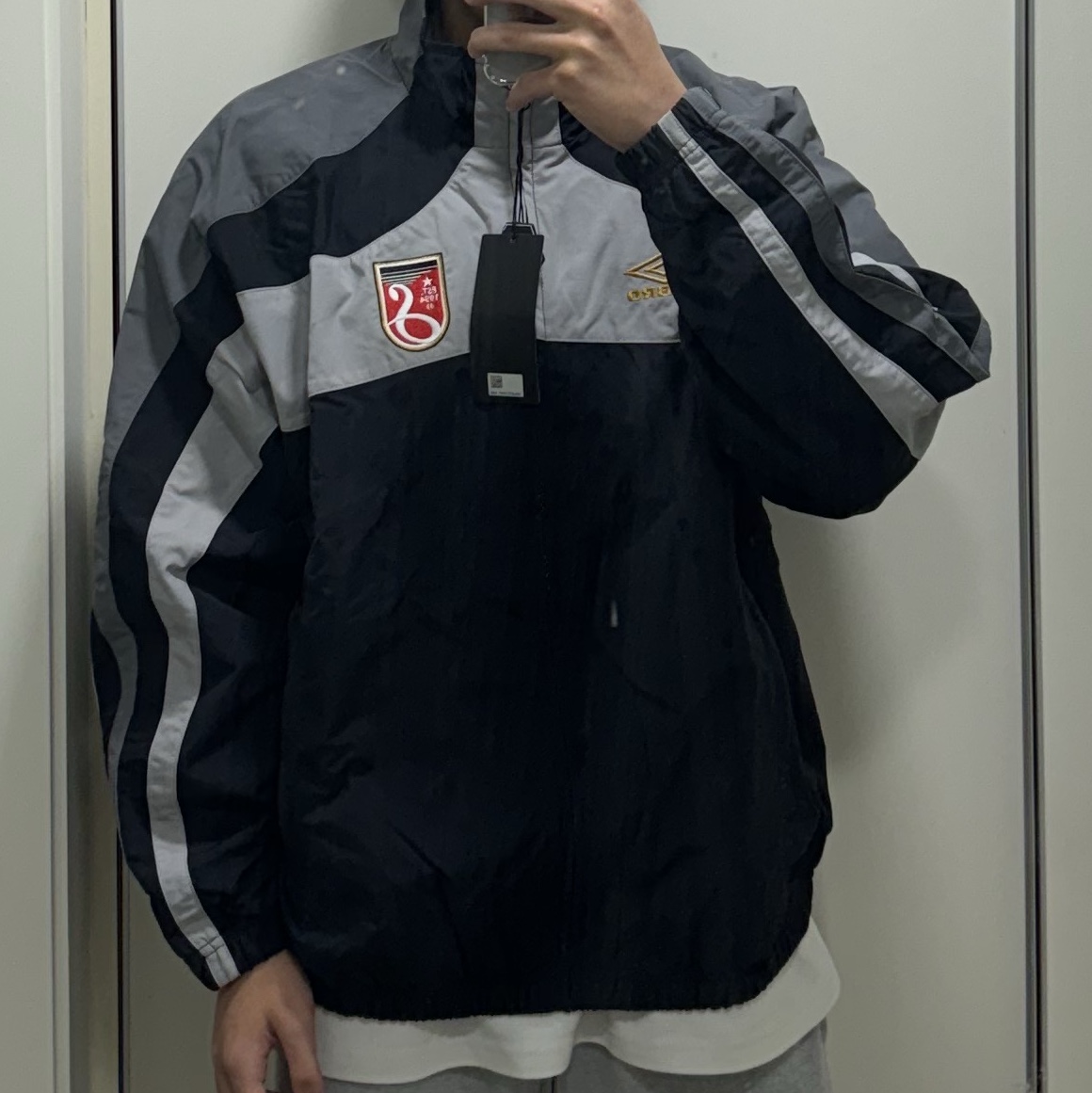 Supreme x Umbro Track Jacket Black - 23SS 착용 스타일 - 2