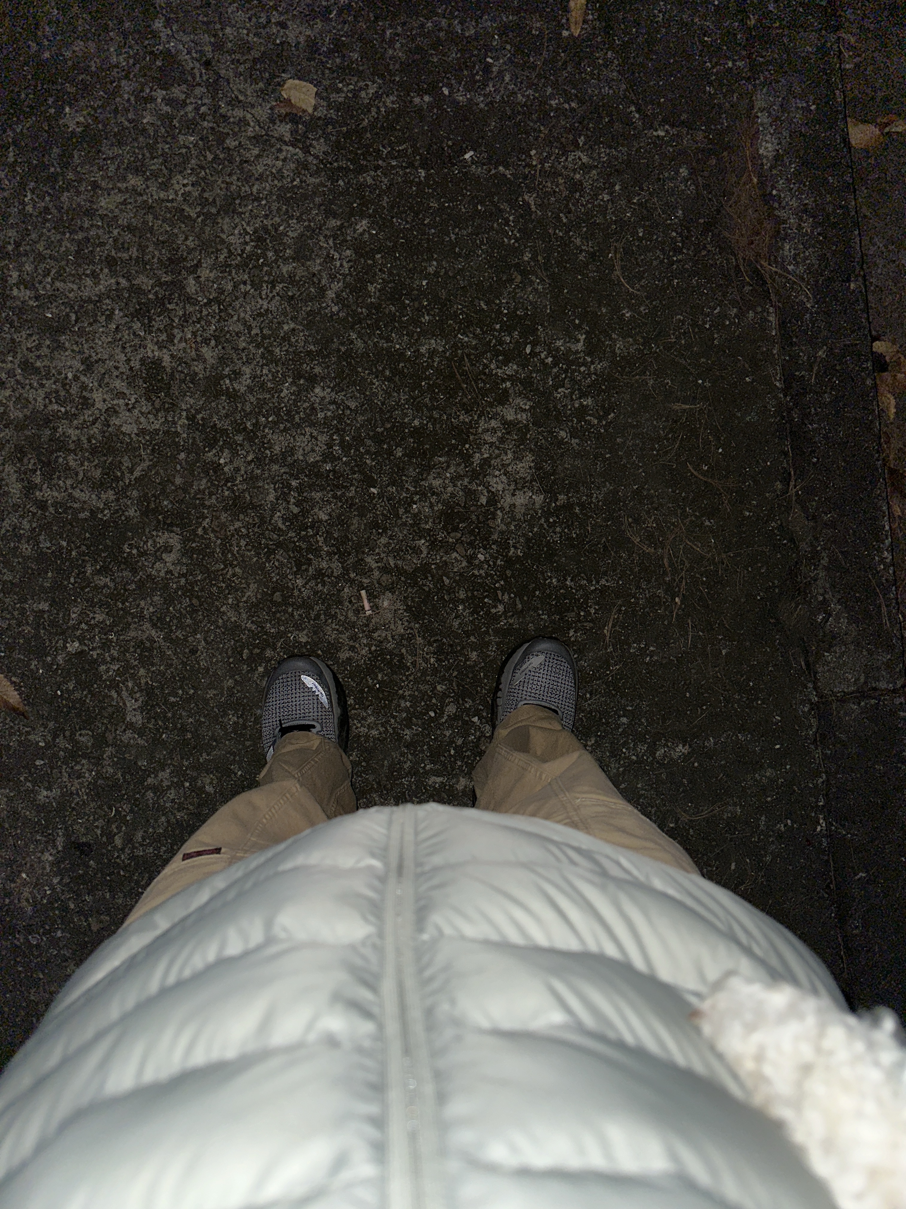 New Balance x Cayl Fresh Foam X More Trail v3 Shadow Grey, Arc'teryx Cerium Hoody Habitat 착용 스타일 - 1