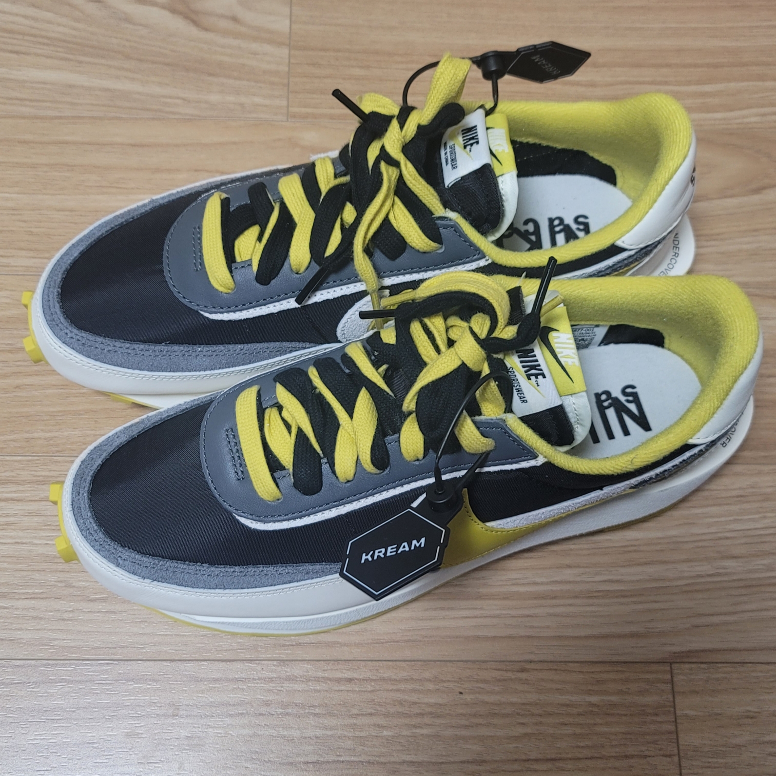Nike x Sacai x Undercover LDWaffle Black Bright Citron 착용 스타일