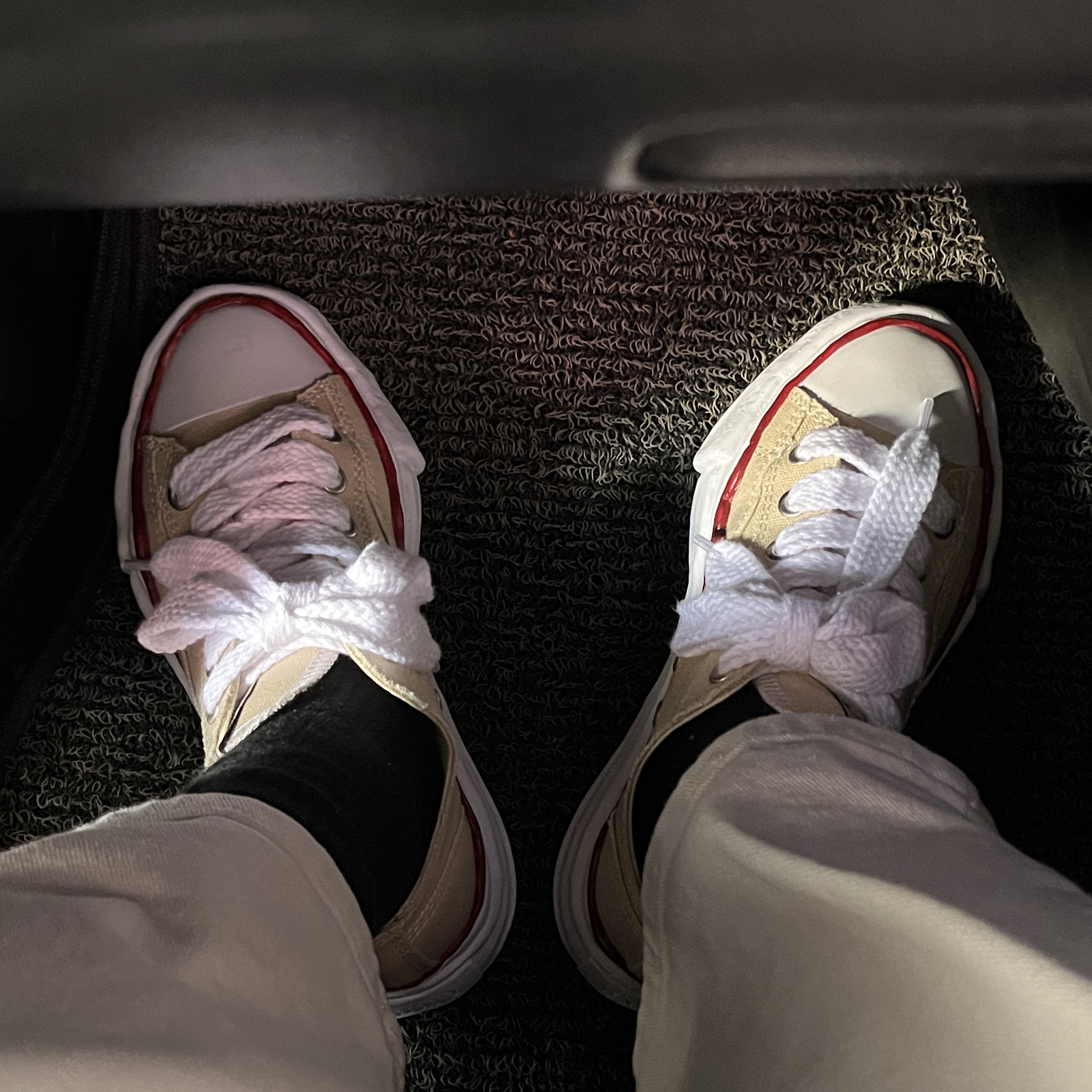 Maison Mihara Yasuhiro Peterson OG Sole Canvas Low-top Sneakers Natural 착용 스타일