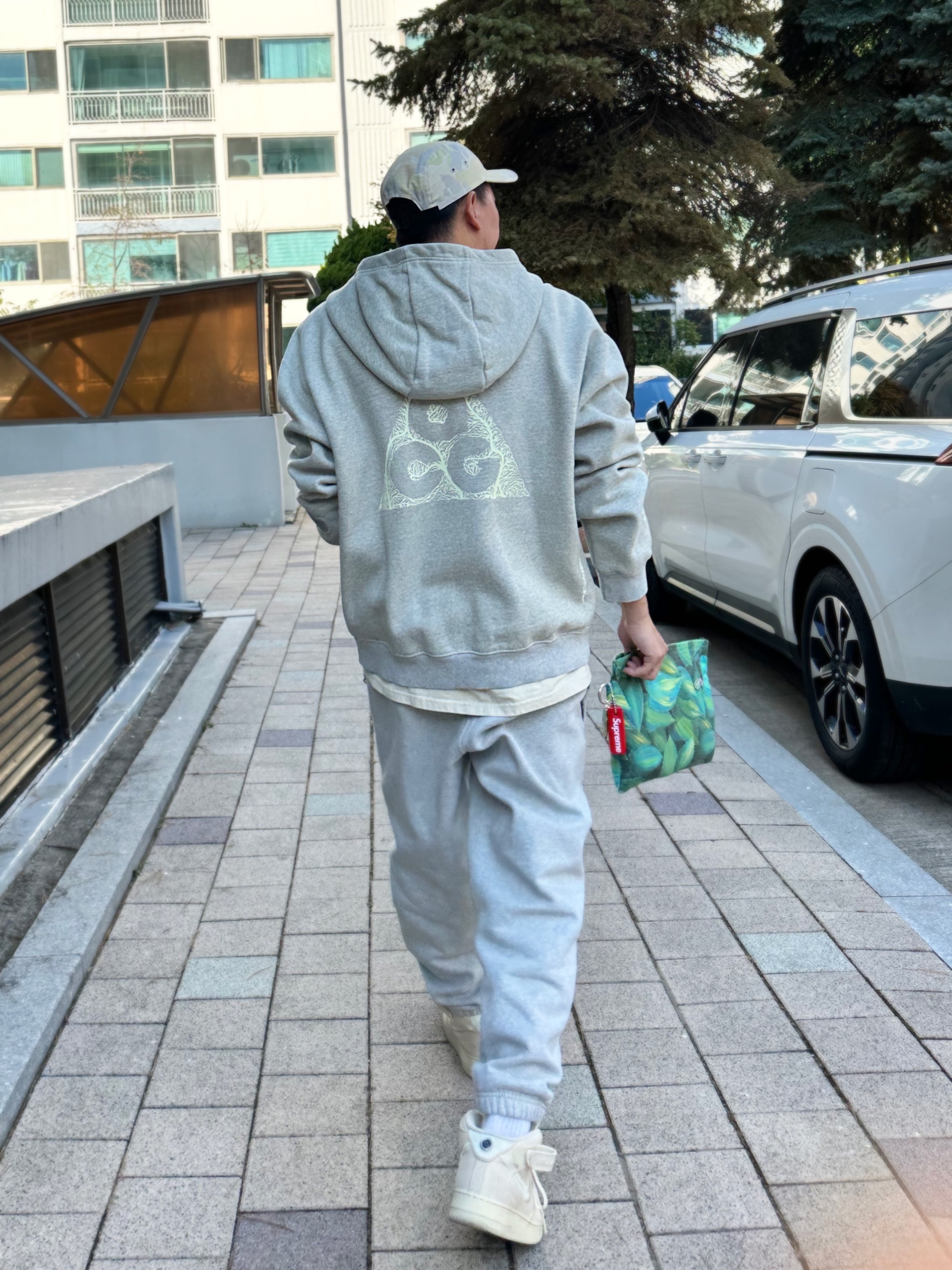 Supreme x Stone Island Reactive Ice Camo Ripstop Camp Cap Tan - 22SS, Nike ACG Therma-Fit Fleece Full Zip Hoodie Airora Grey Heather - Asia 착용 스타일