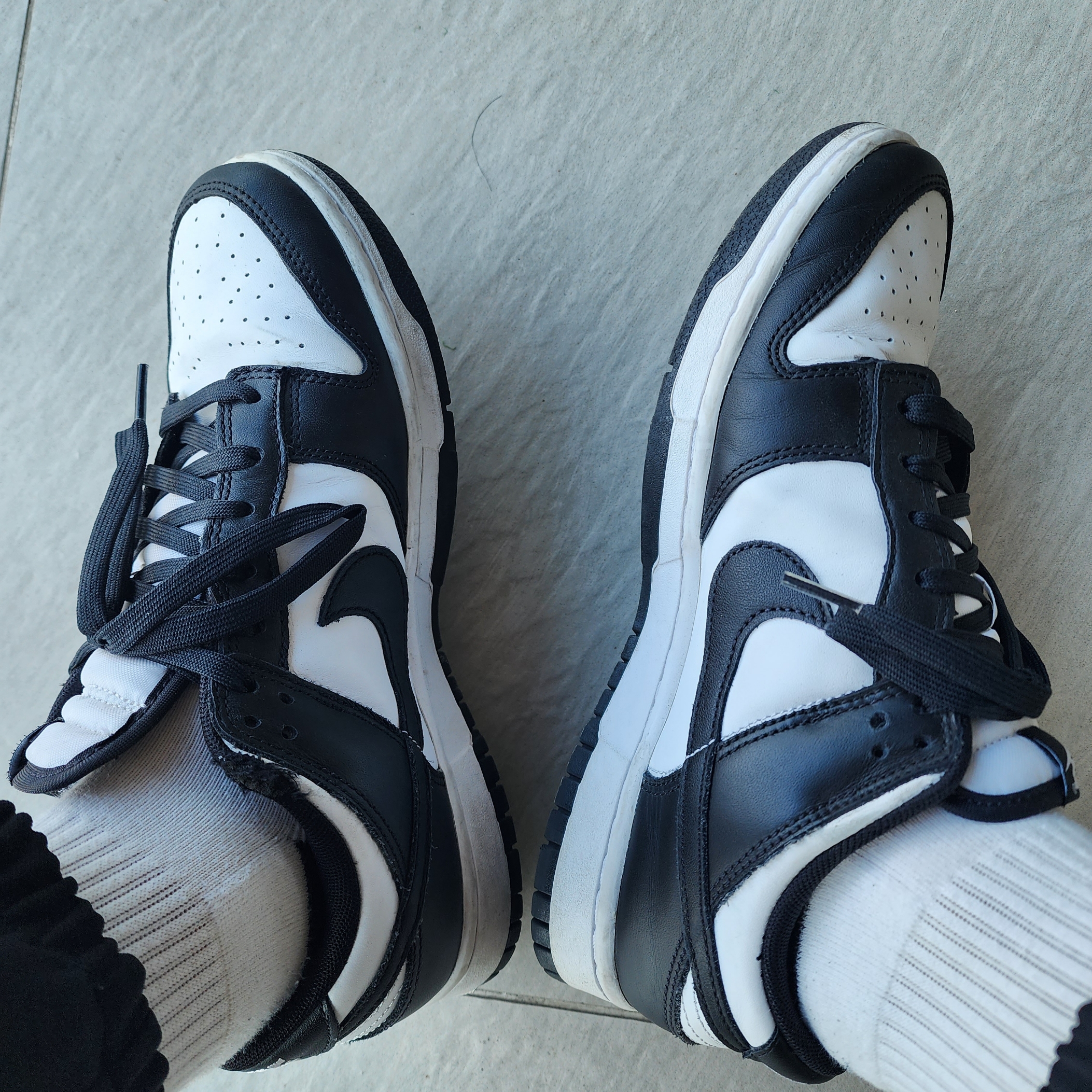 Nike Dunk Low Retro Black 착용 스타일
