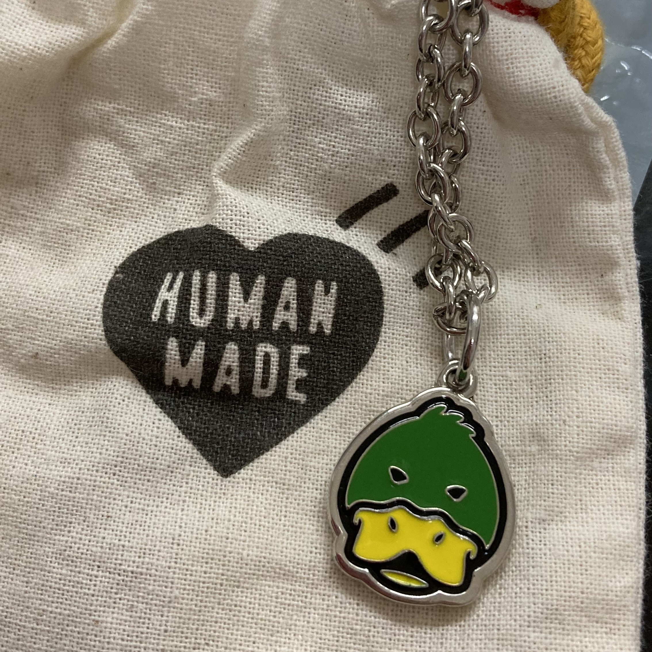 Human Made Animal Necklace Duck Green 착용 스타일 - 2