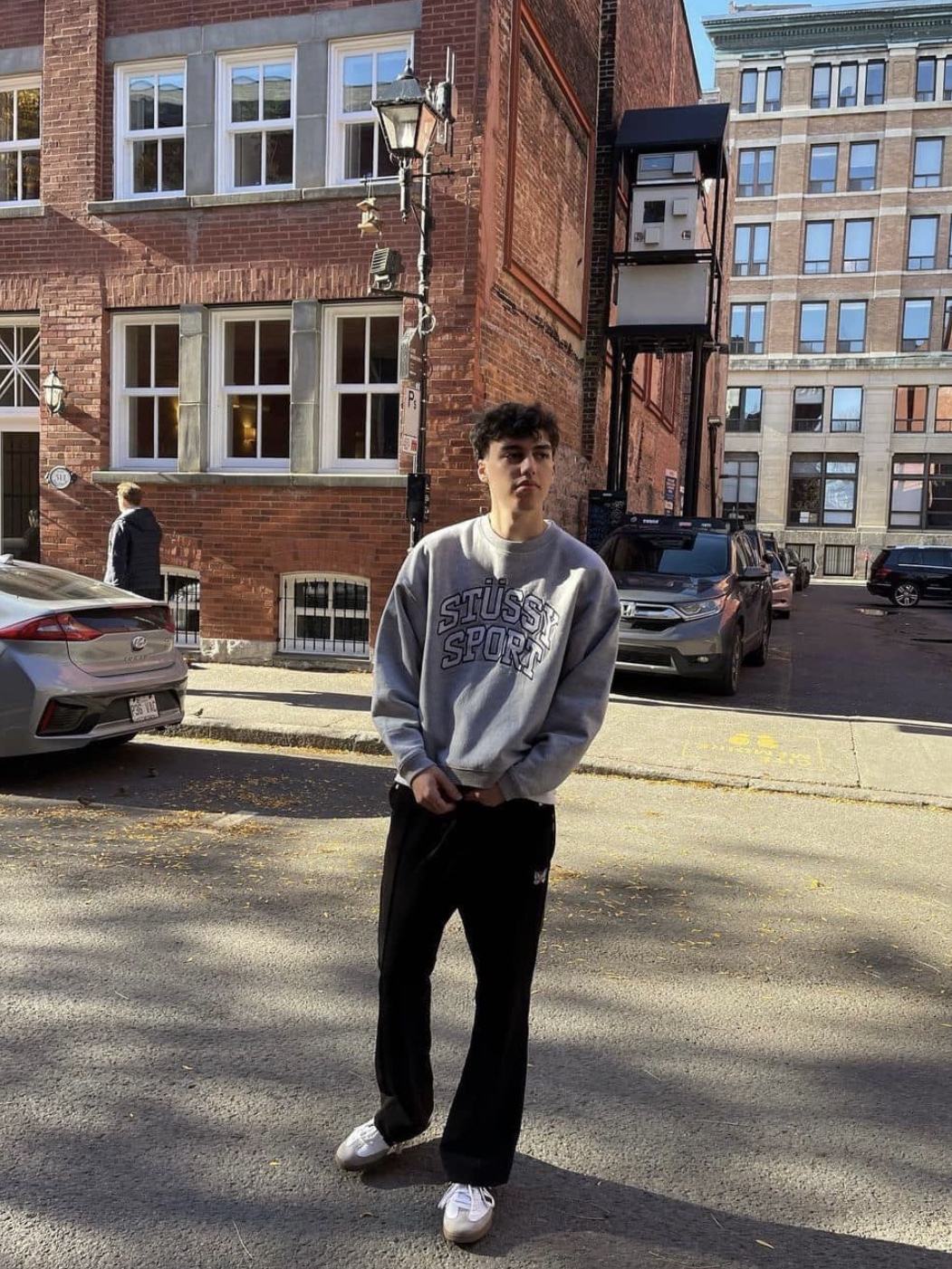 Stussy SS Link Varsity Jacket Black, Stussy Curly S Sweater Green 착용 스타일 - 5