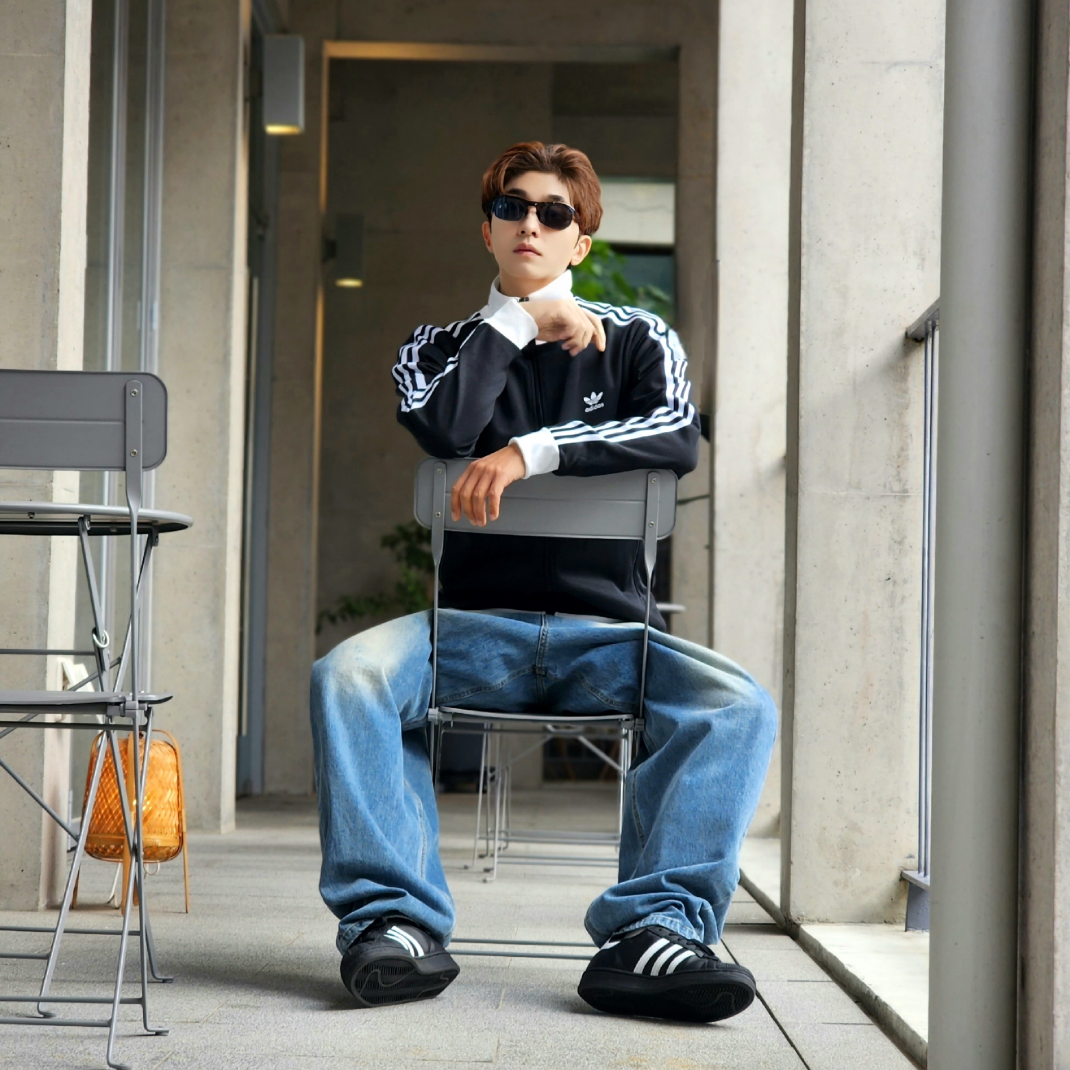 Adidas Superstar Core Black White, Adidas Adicolor Classics Beckenbauer Track Jacket Black - KR Sizing 착용 스타일 - 7