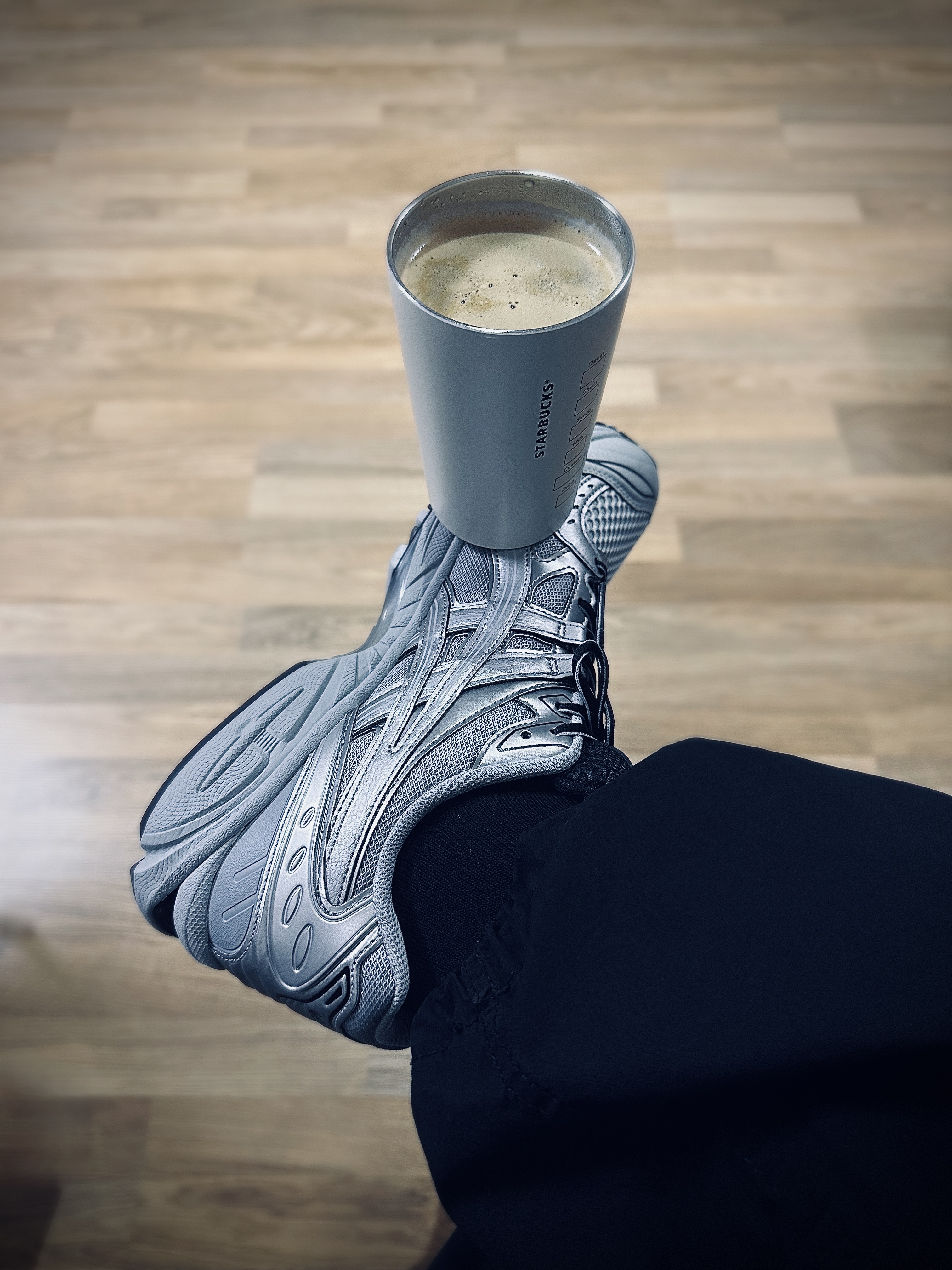 Asics Gel-Kayano Legacy Pure Silver 착용 스타일