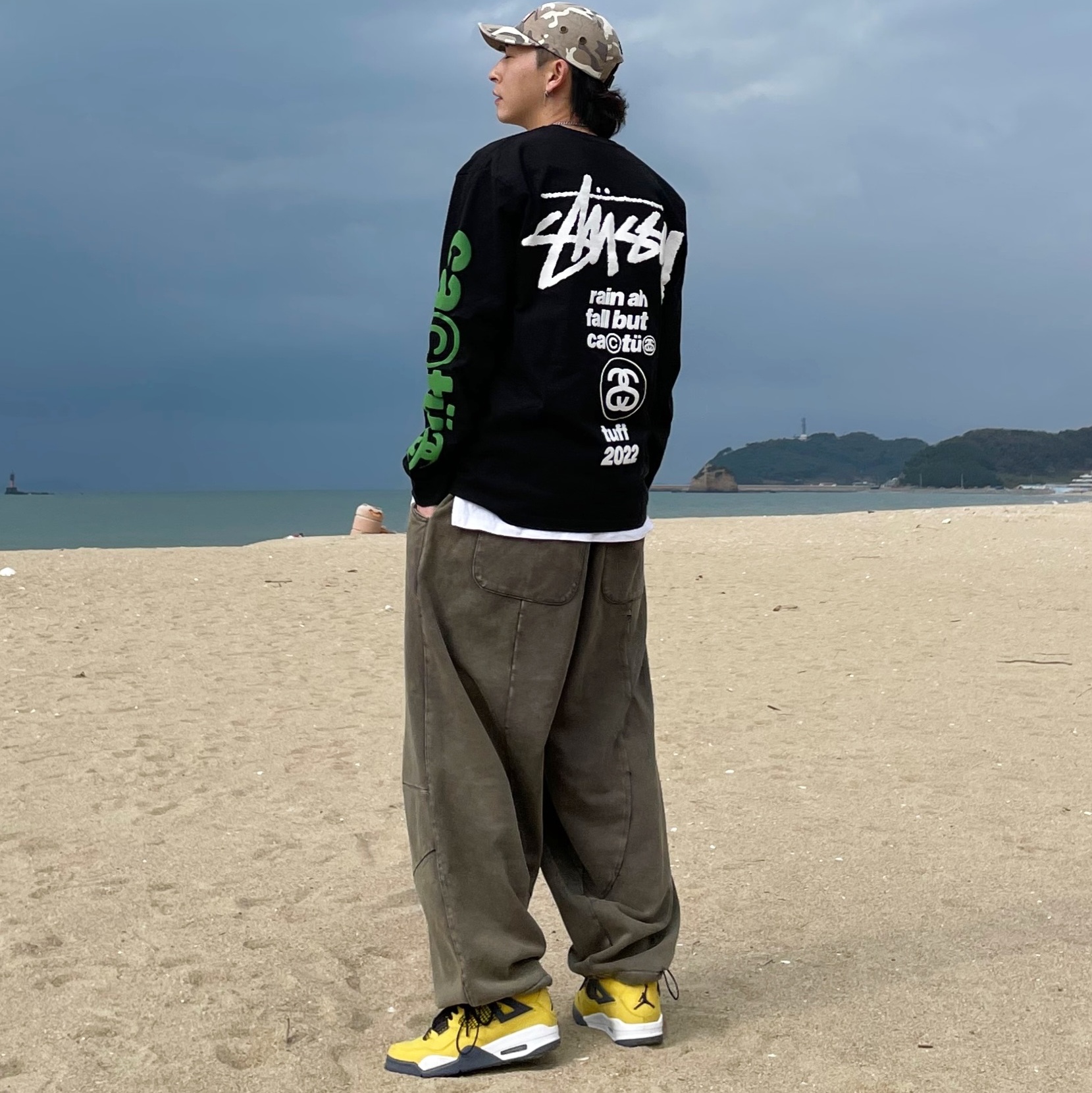 Jordan 4 Retro Tour Yellow 착용 스타일 - 3