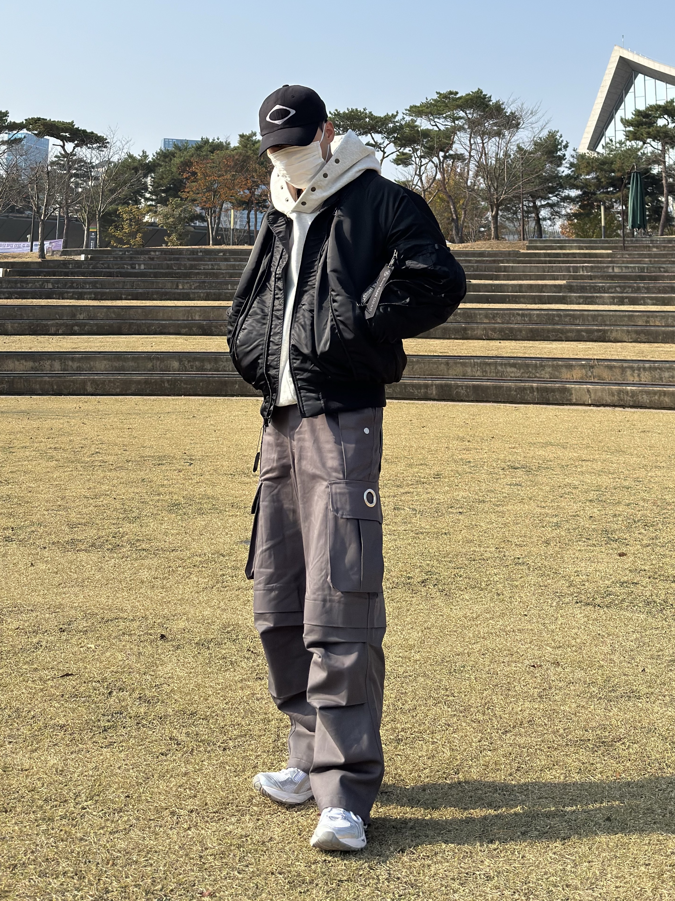 (W) Asics Gel-Kayano 14 White Moonrock, Sansan Gear x Alpha Industries MA-1 Flight Jacket Black - 23FW 착용 스타일 - 5
