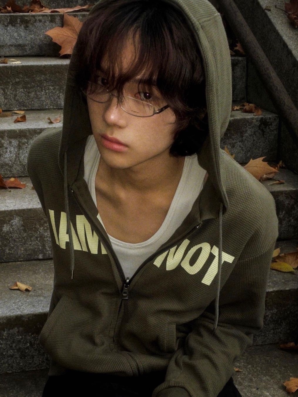 Safarispot Not Army Reversible Hoodie Zipup Olive, Safarispot Not Army Reversible Hoodie Zipup Cream 착용 스타일 - 1
