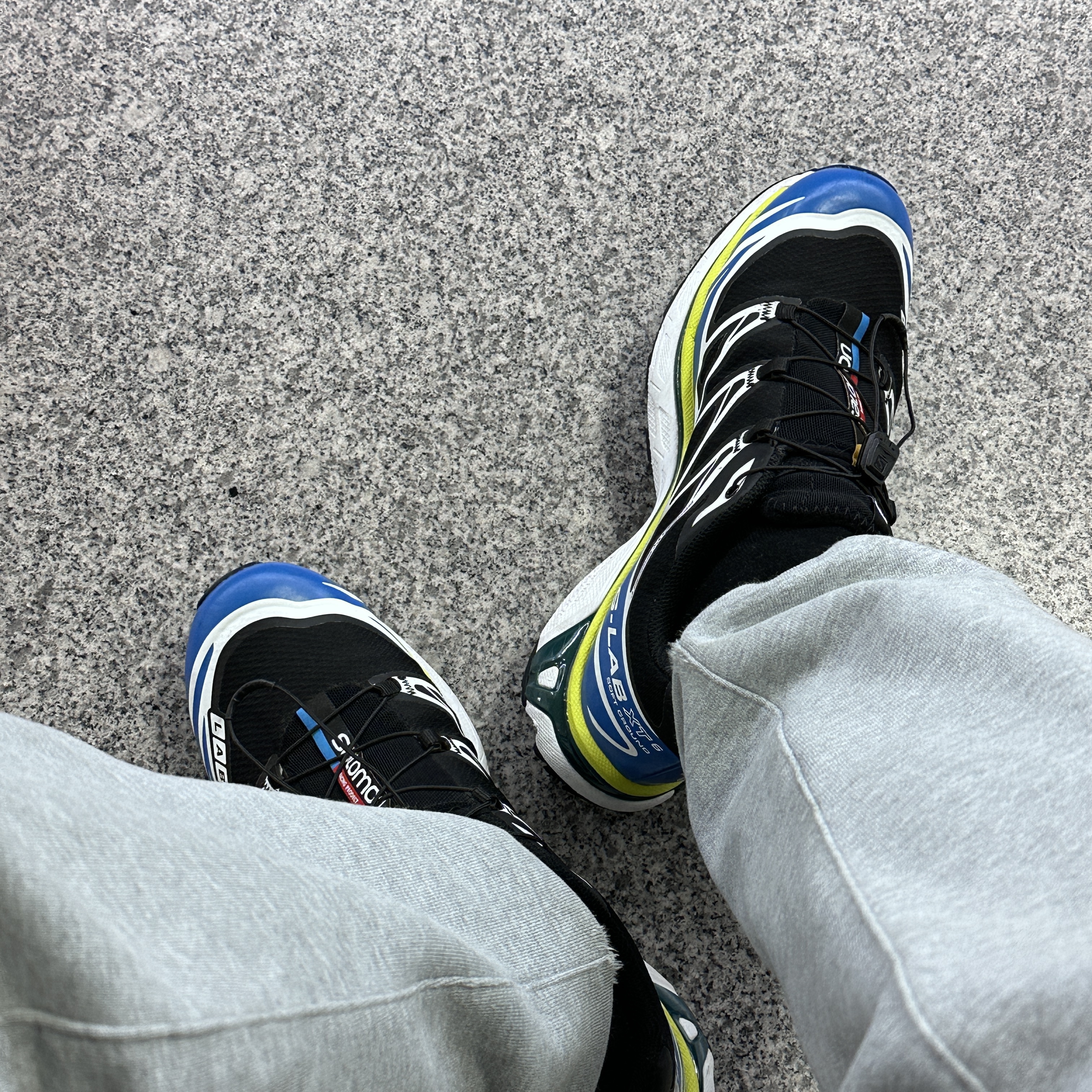Salomon S/LAB XT-6 Softground ADV Black Snorkel Blue 착용 스타일
