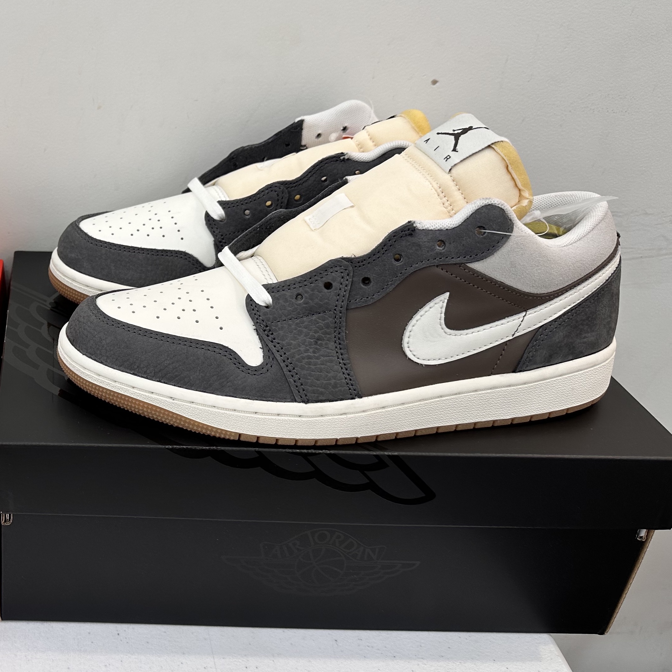 Jordan 1 Low Kkachi 착용 스타일