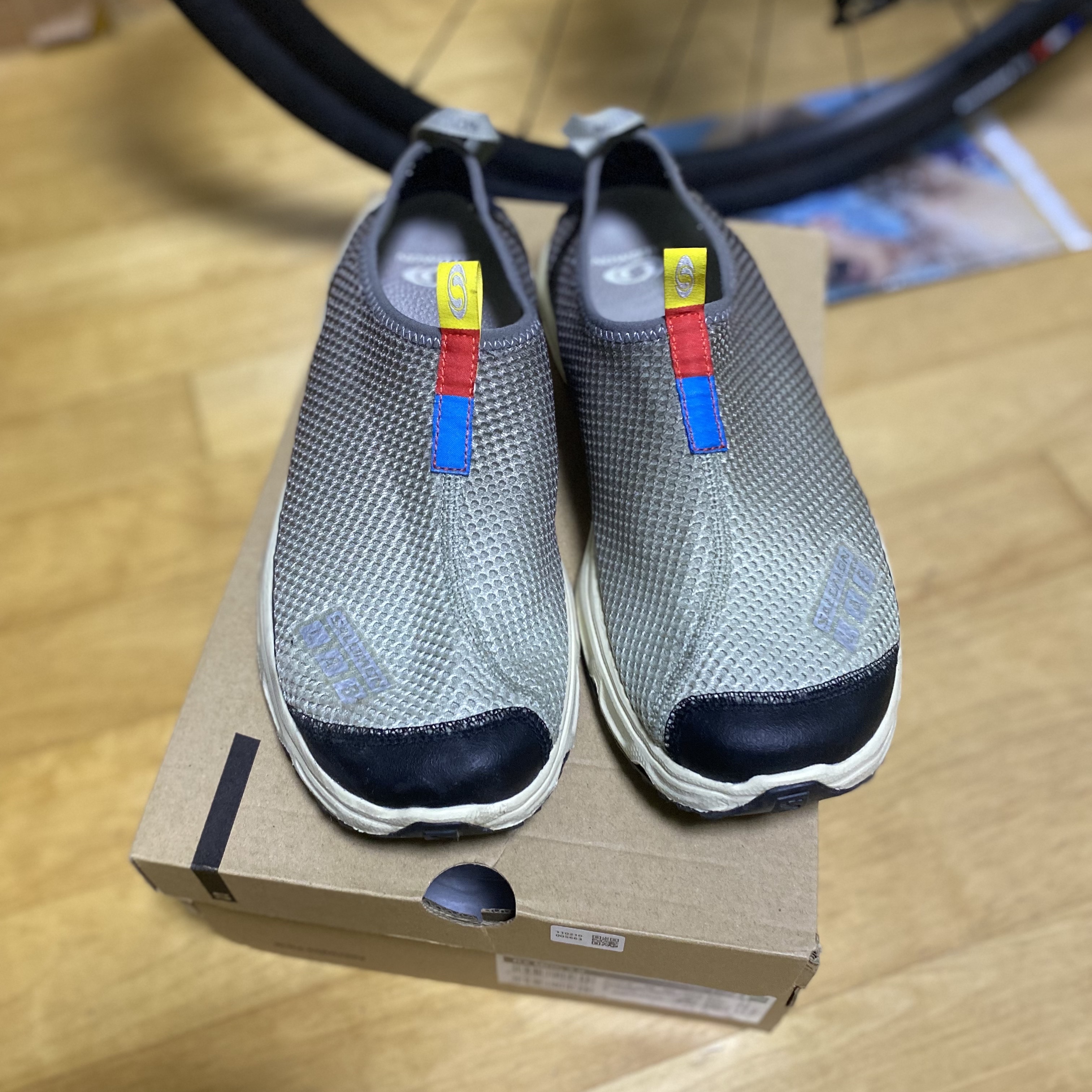 Salomon RX Moc 3.0 Pewter Desert 착용 스타일 - 2