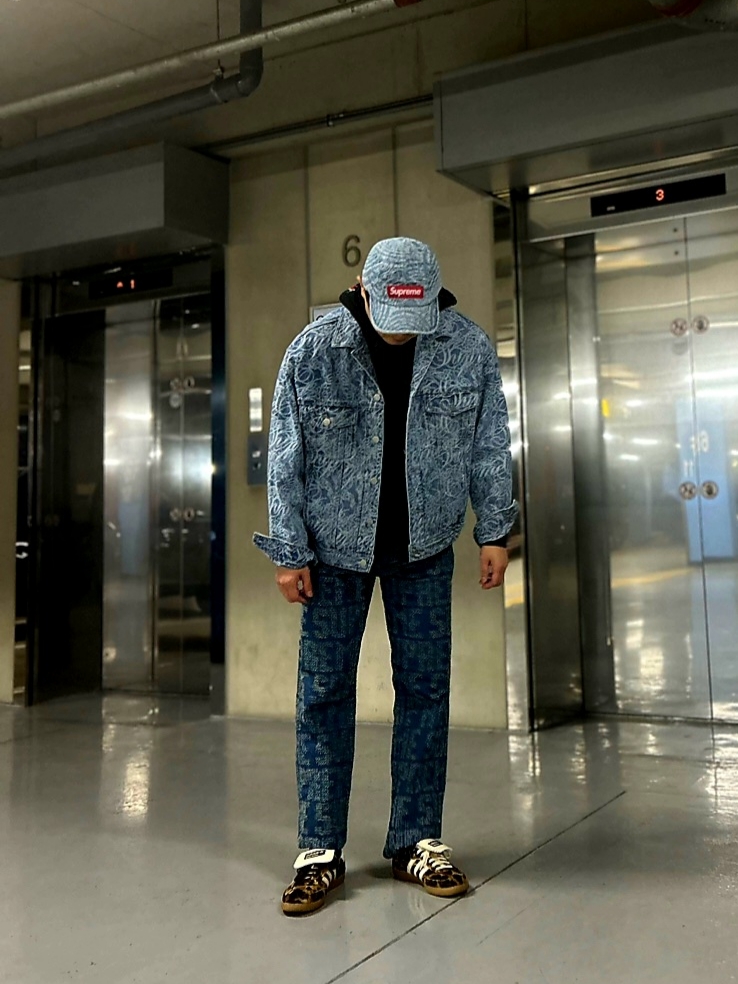 Adidas x Wales Bonner Pony Leo Samba Dark Brown Cream White, Supreme Script Jacquard Denim Trucker Jacket Washed Blue - 22FW 착용 스타일 - 3