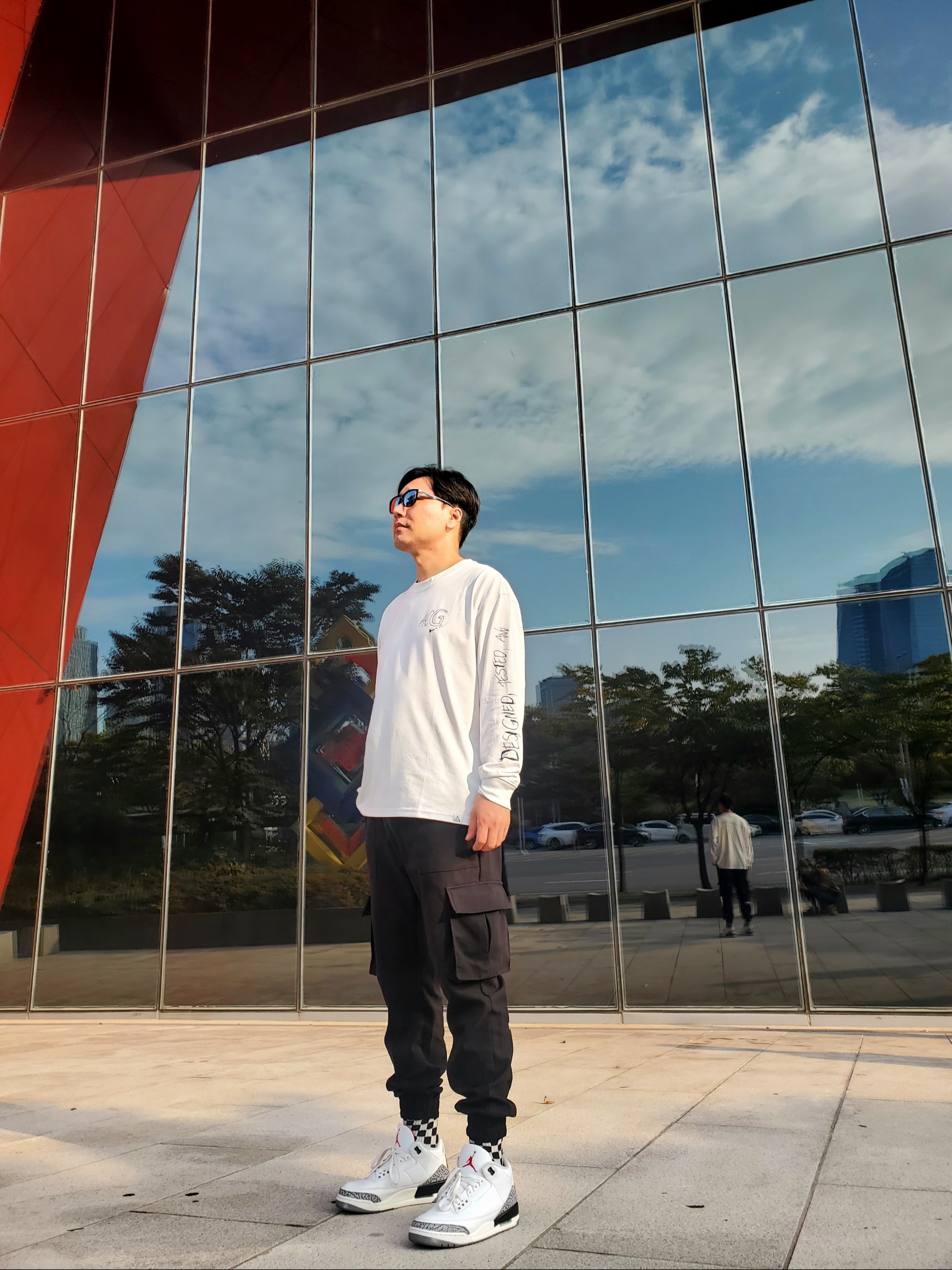 Nike ACG Ralph Steadman Long Sleeve T-Shirt Summit White - Asia, Jordan 3 Retro White Cement Reimagined 착용 스타일