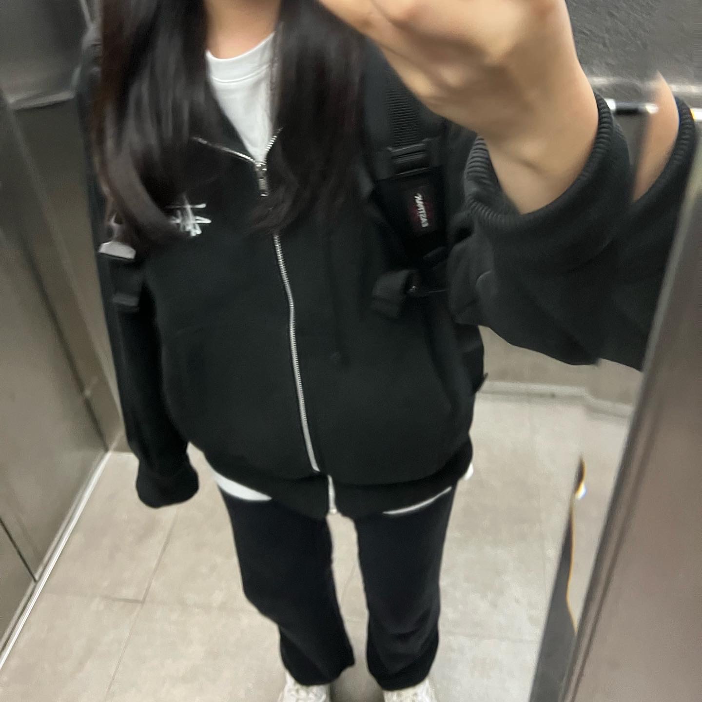 Stussy Basic Stussy Zip Hoodie Black 2023 착용 스타일