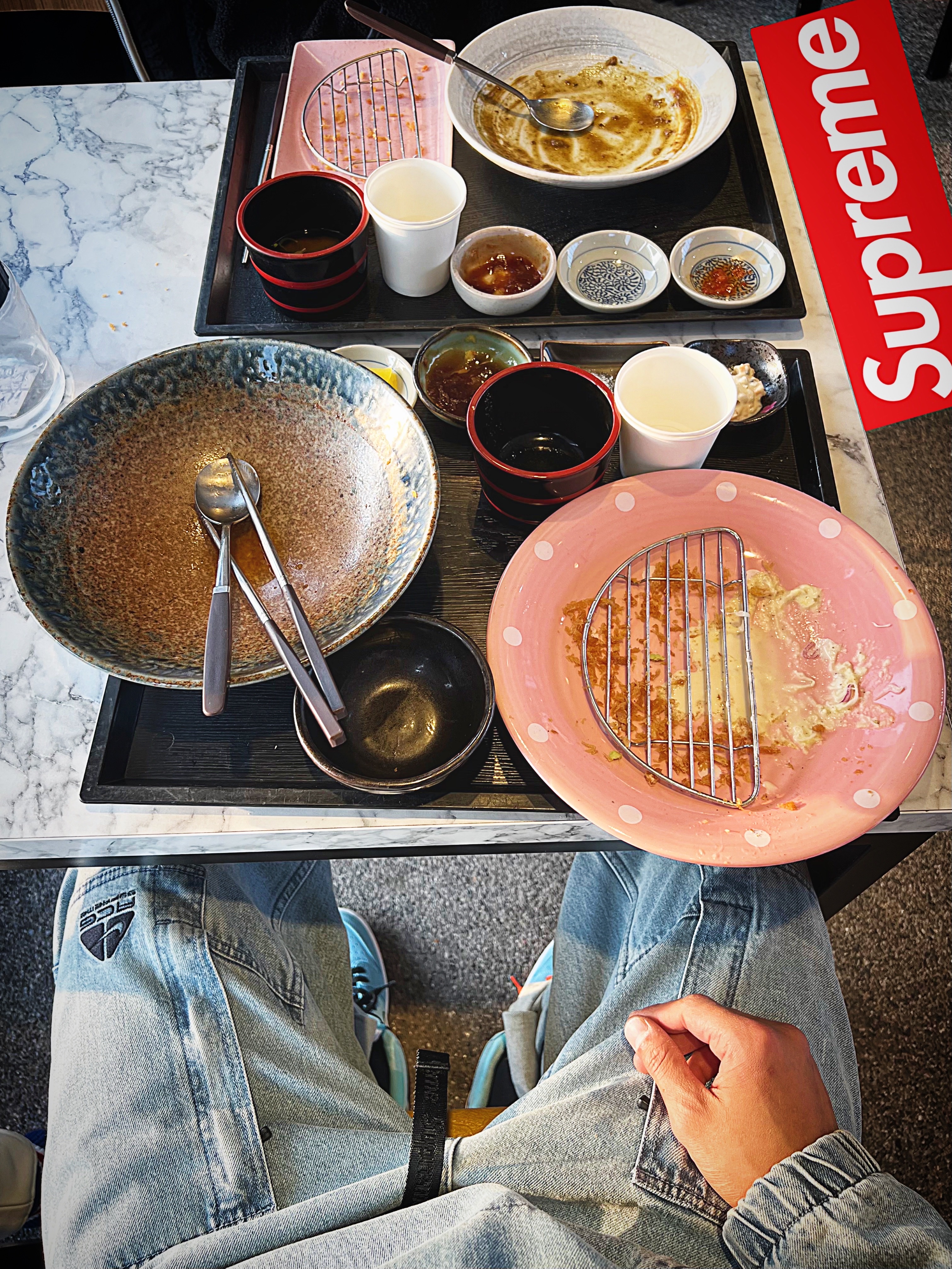 Supreme Washed Chino Twill Camp Cap Denim - 21FW, Supreme x Nike ACG Denim Pullover Washed Blue - 22FW 착용 스타일 - 3