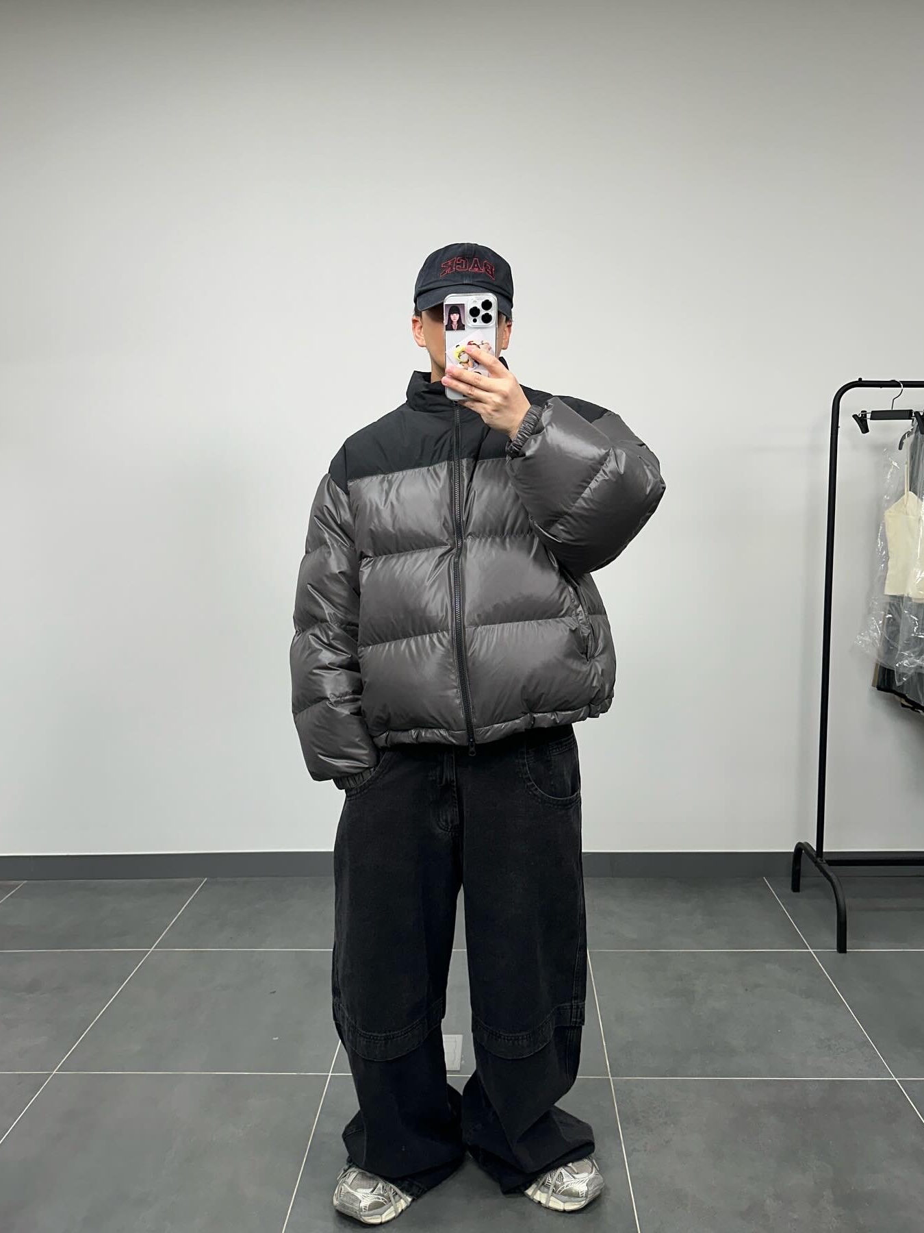 Balenciaga 3XL Sneakers Light Beige 착용 스타일 - 3