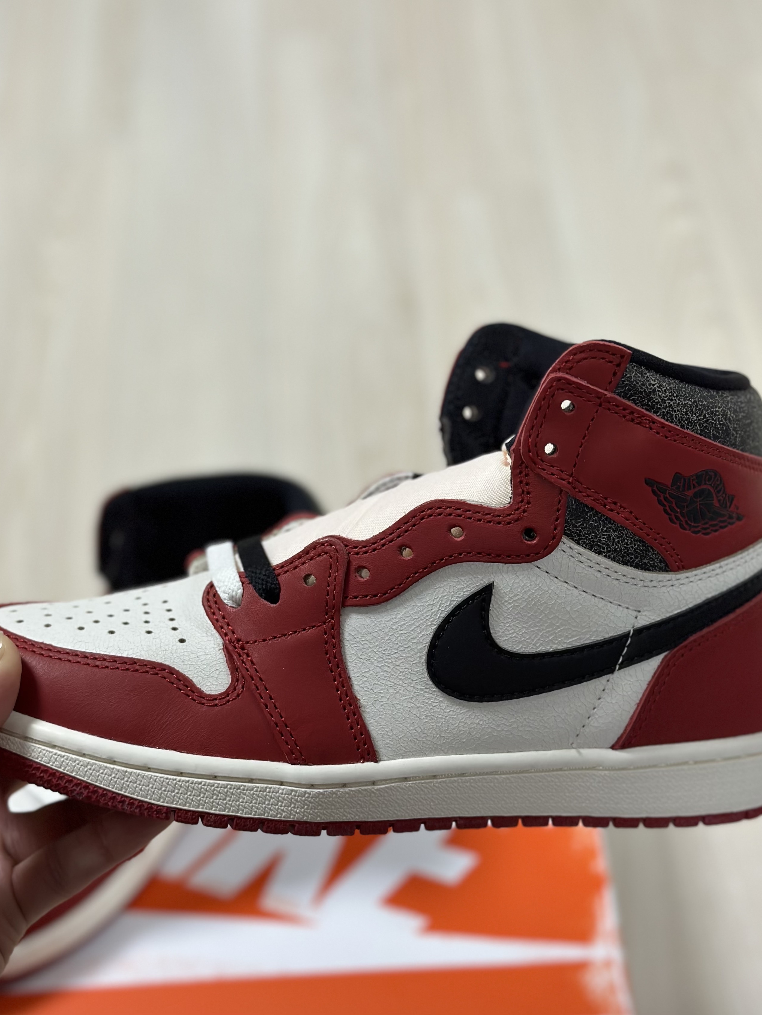 Jordan 1 Retro High OG Chicago 2022 착용 스타일 - 2