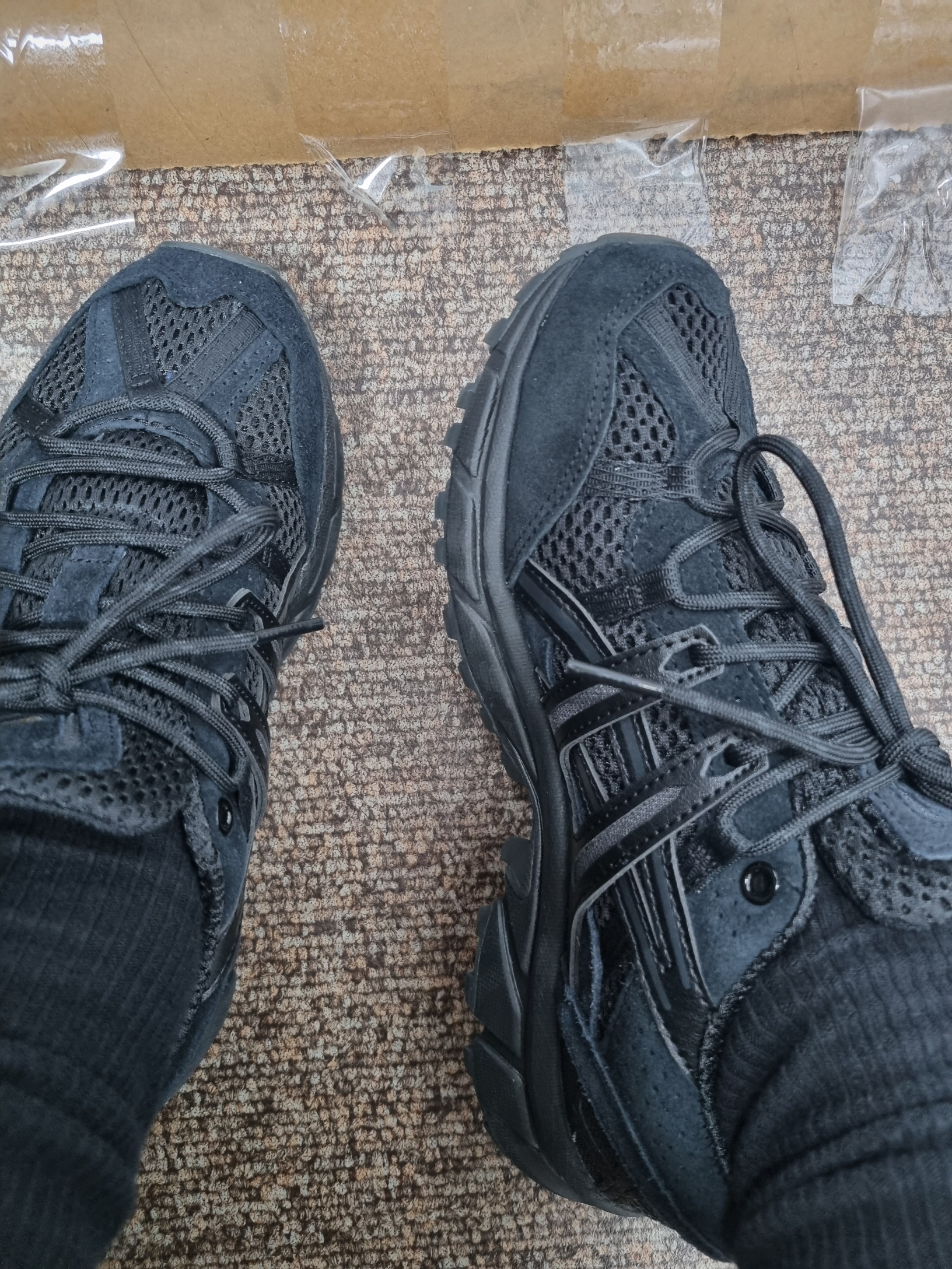 Asics Gel-Sonoma 15-50 Black 착용 스타일