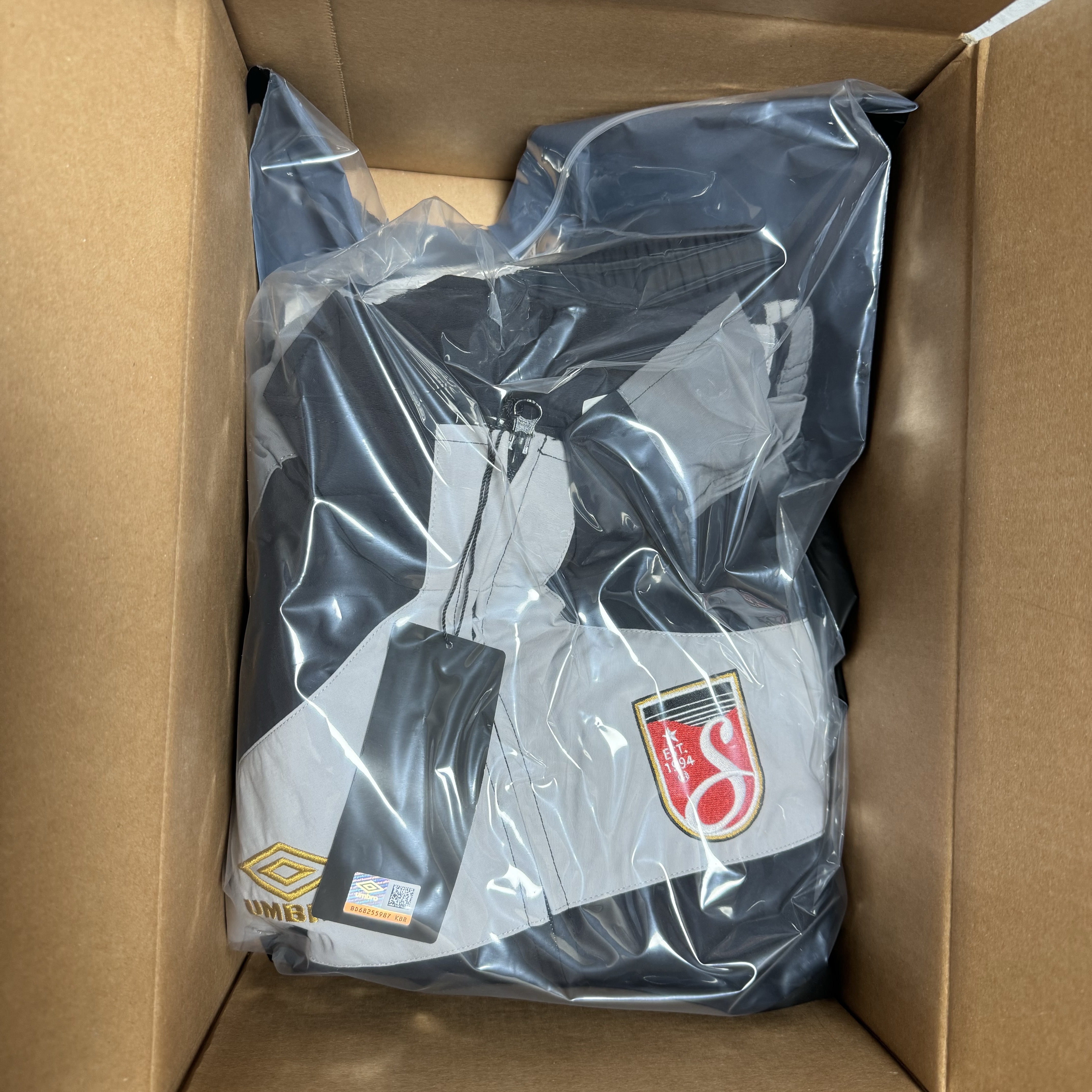 Supreme x Umbro Track Jacket Black - 23SS 착용 스타일 - 1