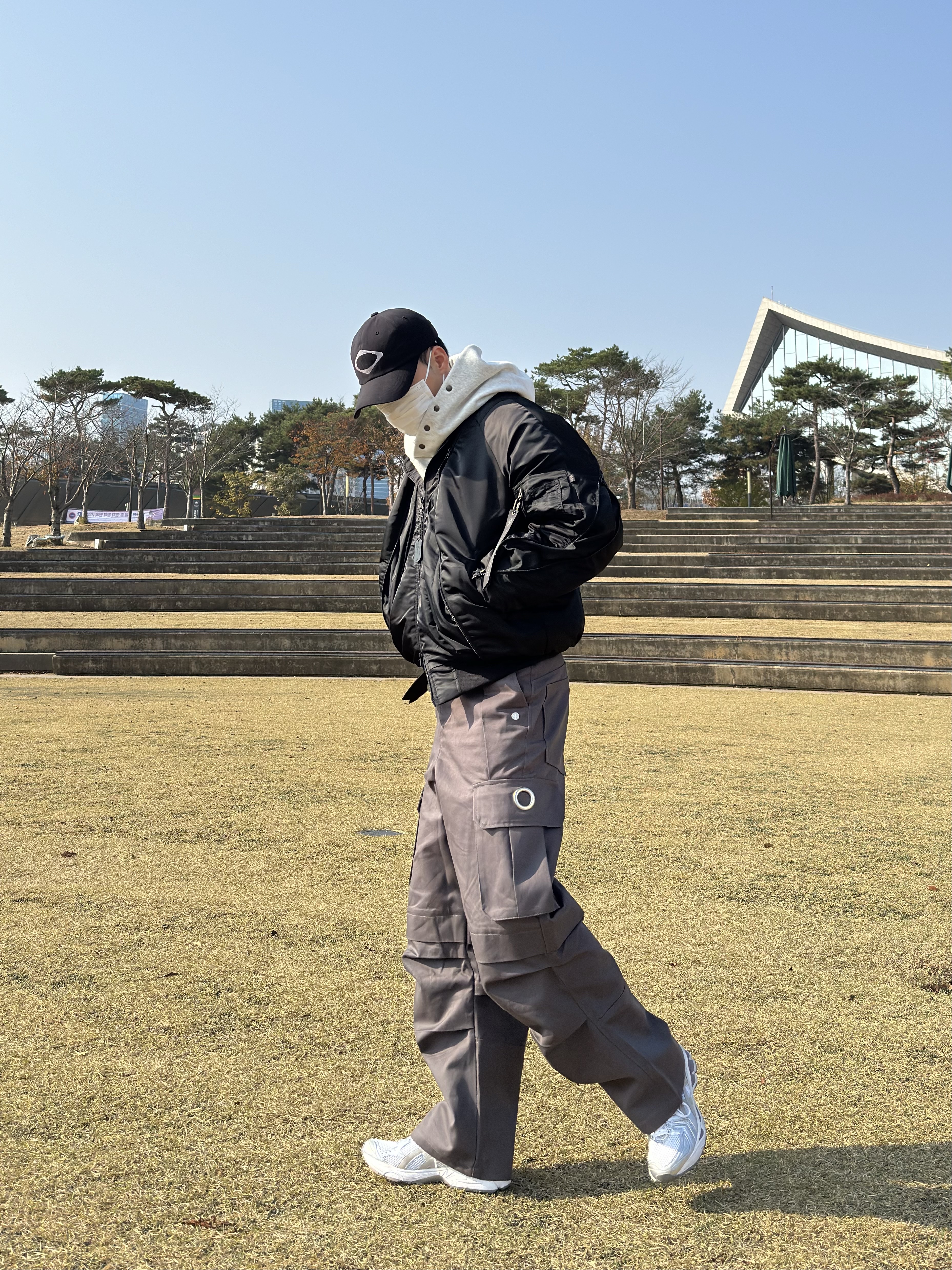 (W) Asics Gel-Kayano 14 White Moonrock, Sansan Gear x Alpha Industries MA-1 Flight Jacket Black - 23FW 착용 스타일 - 6