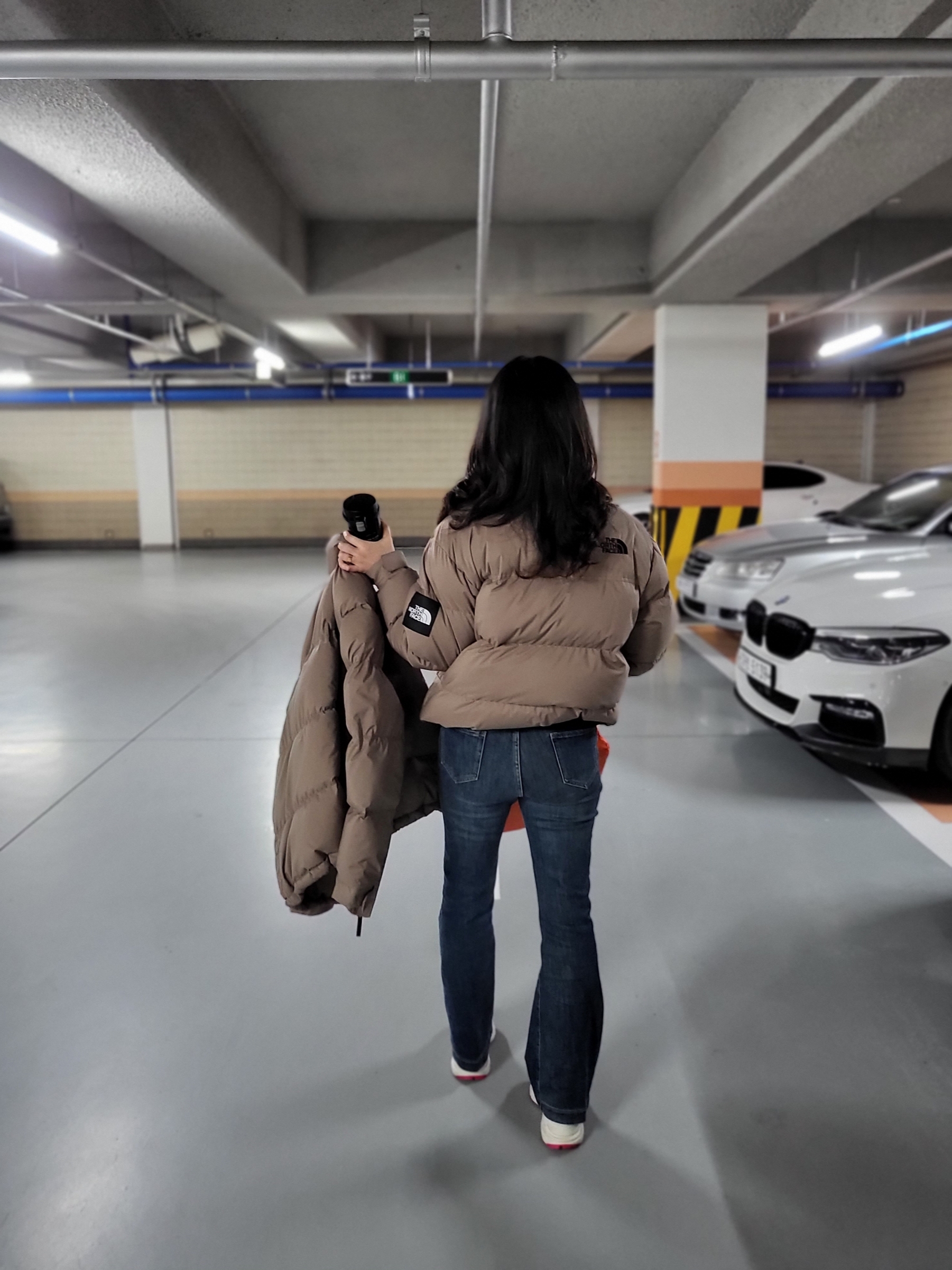 (W) Gucci GG Rhyton Beige Sneakers Ebony Blue, AMI de Coeur Sweatshirt Black 착용 스타일