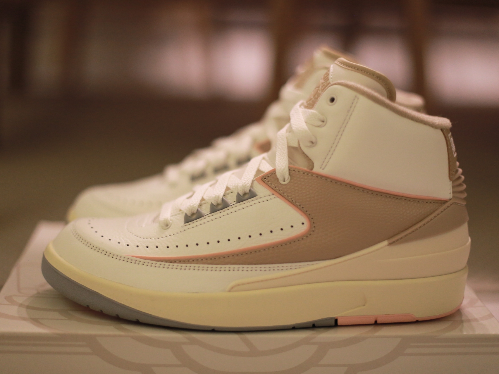 (W) Jordan 2 Retro Sunset Haze 착용 스타일 - 1