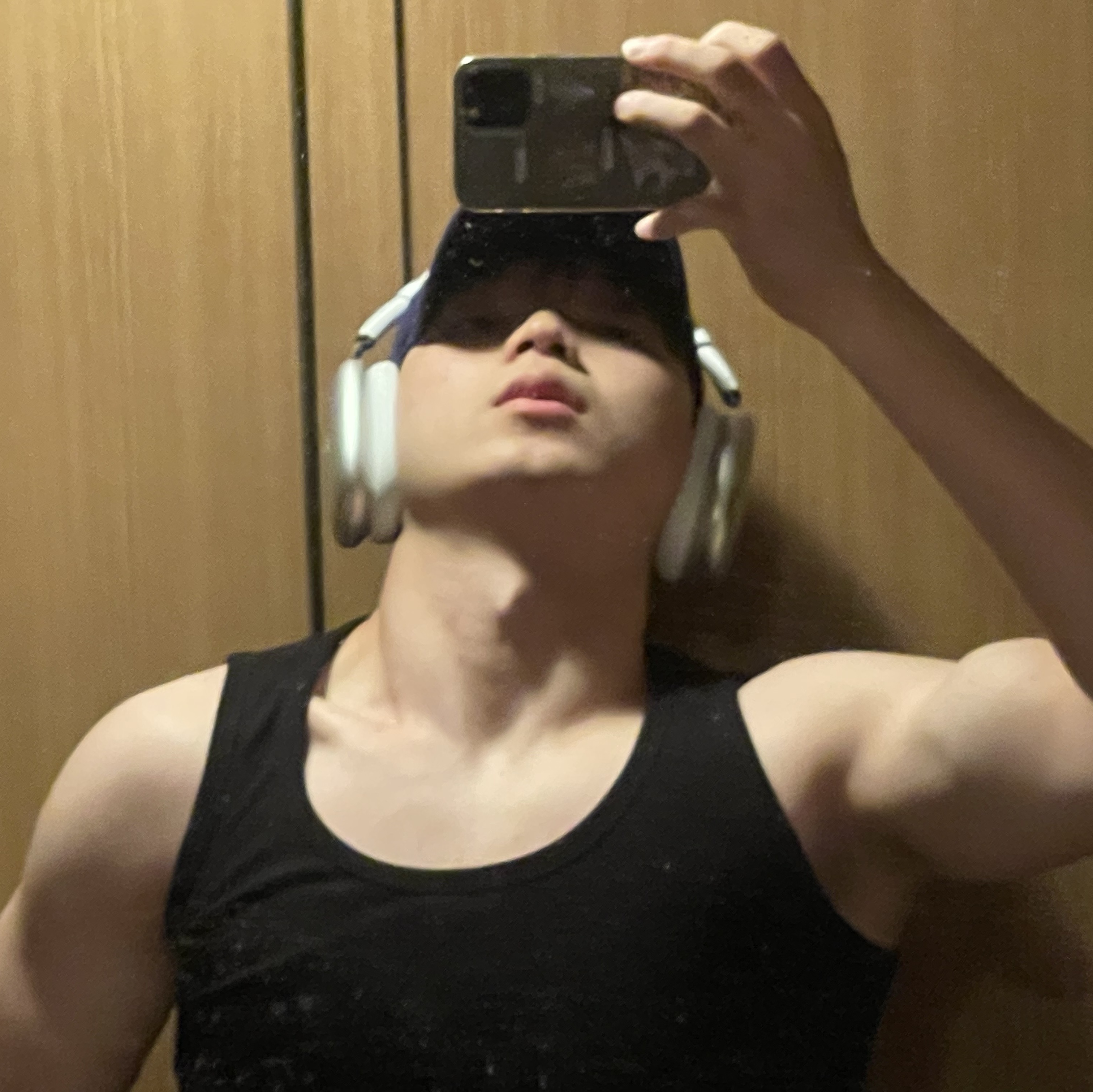 Apple AirPods Max Lightning Silver (Korean Ver.) 착용 스타일