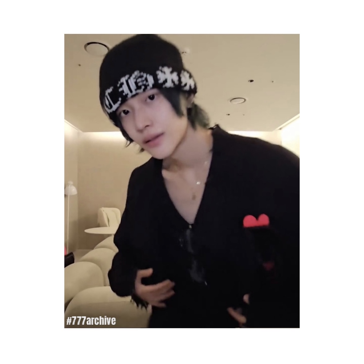 Chrome Hearts Big Daddy Cashmere Beanie Black 착용 스타일 - 1