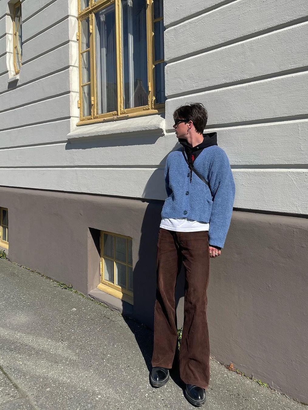 Adidas Beckenbauer Track Top Ambient Sky - KR Sizing, Maison Kitsune Dressed Fox Patch Relaxed Cardigan Pale Blue 착용 스타일 - 5