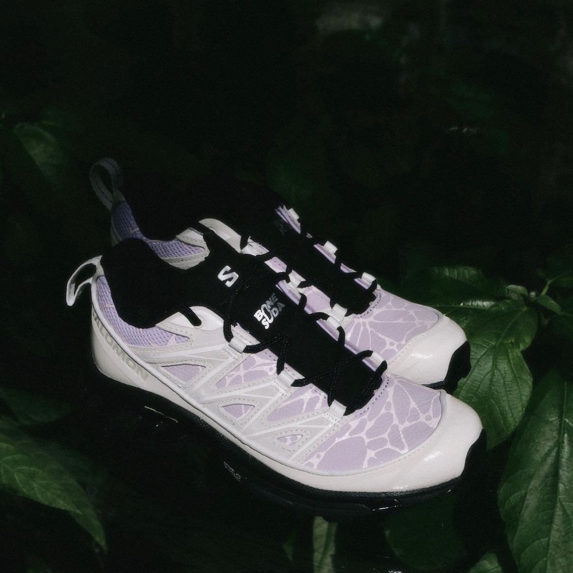 Salomon x Bone Soda XT-6 Expanse LTR Vanilla Ice Black 착용 스타일 - 2