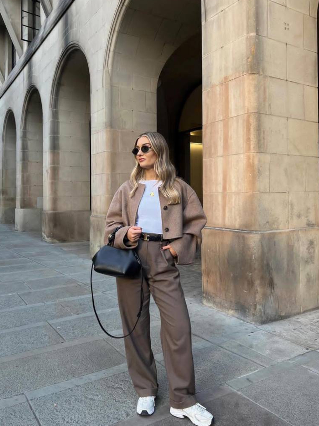Hermes Birkin 25 Bag Togo & Gold Caban, (W) COS Double-Faced Cropped Hybrid Jacket Light Brown 착용 스타일 - 8