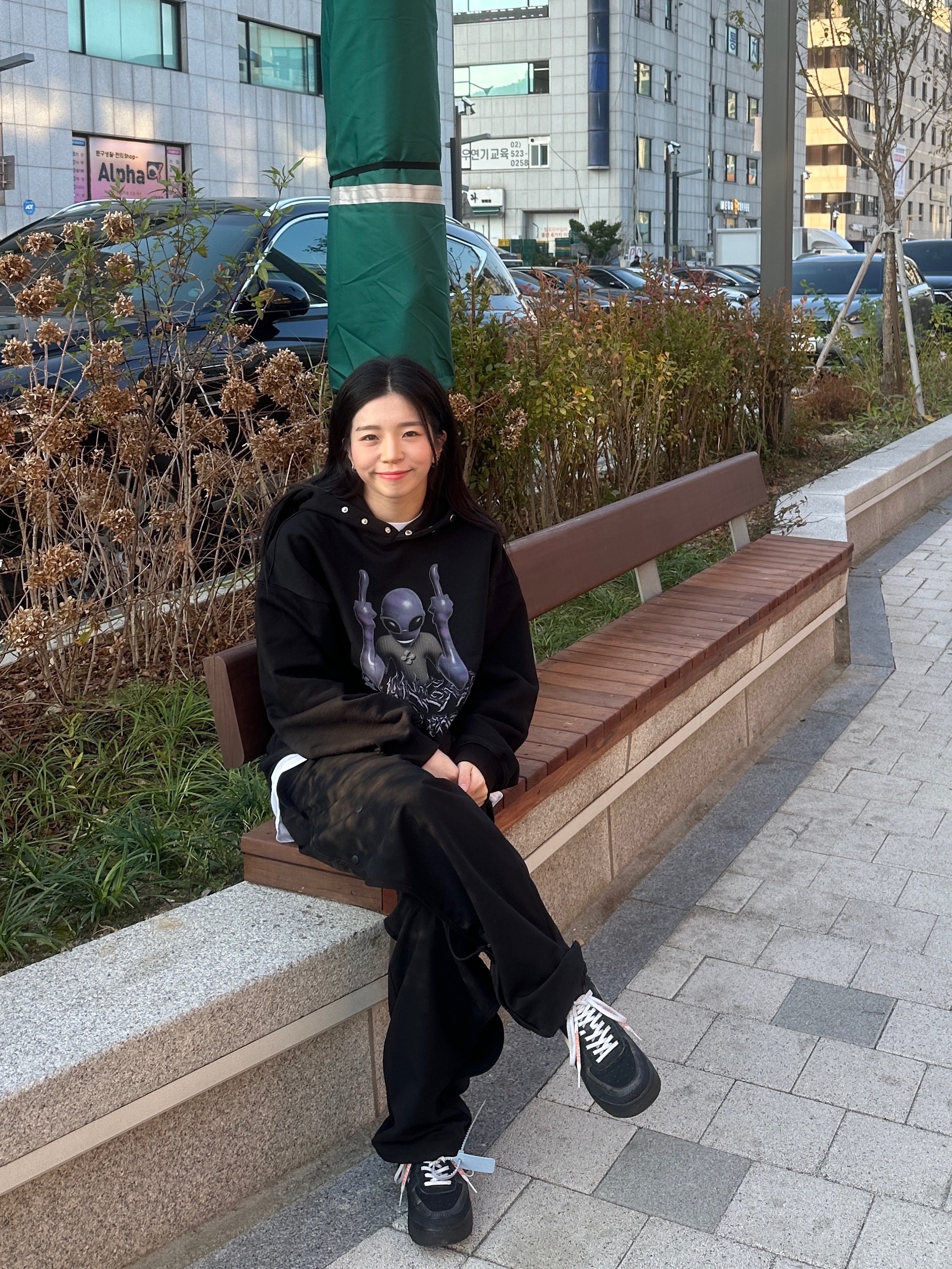 Sansan Gear Wave Pants Black - 22FW, Nike x Off-White Air Force 1 Low Black White 착용 스타일 - 3
