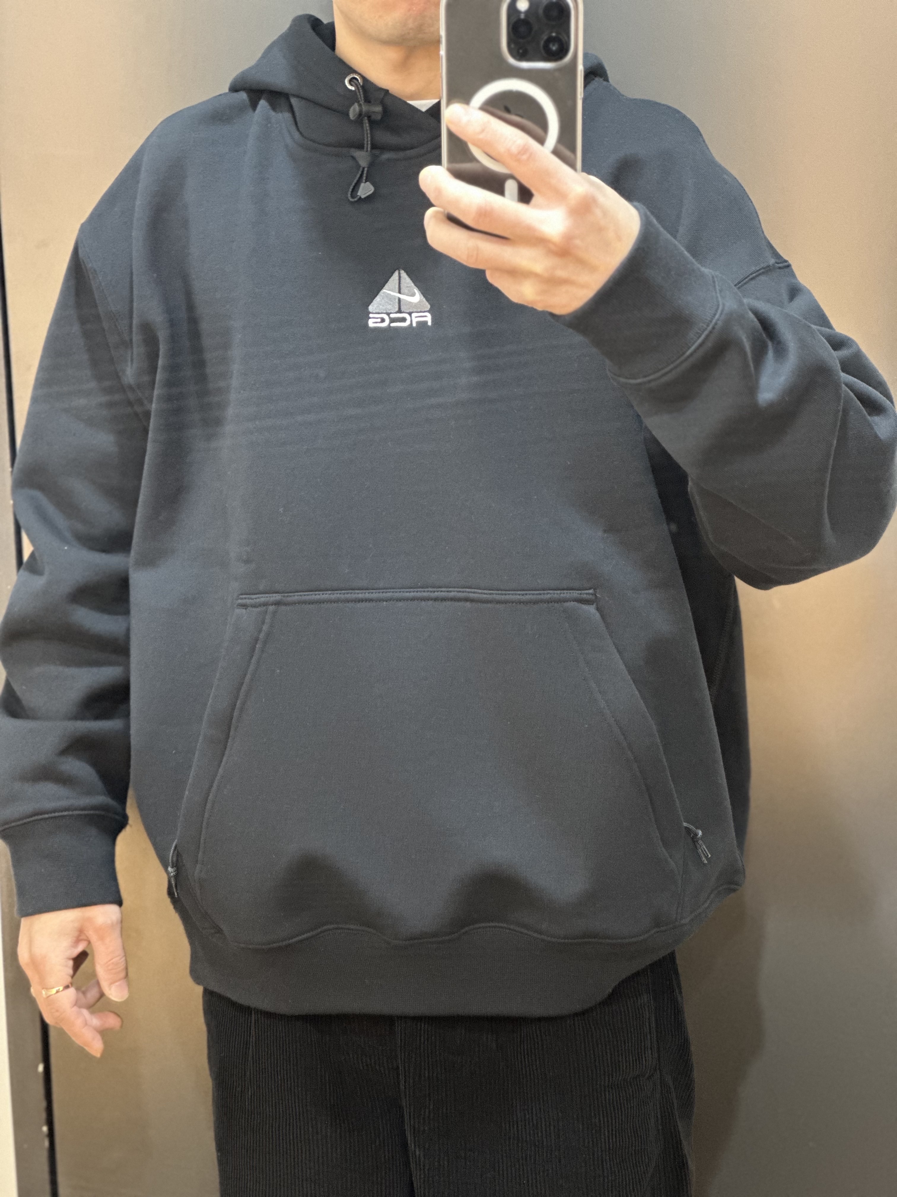 Nike ACG Therma-Fit Fleece Pullover Hoodie Black Anthracite - Asia 착용 스타일