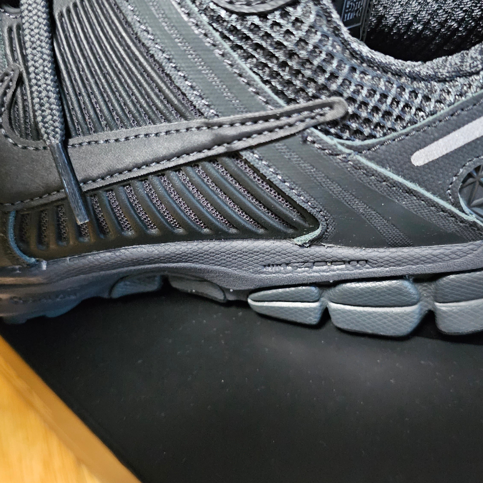 Nike Zoom Vomero 5 SP Anthracite 2023 착용 스타일