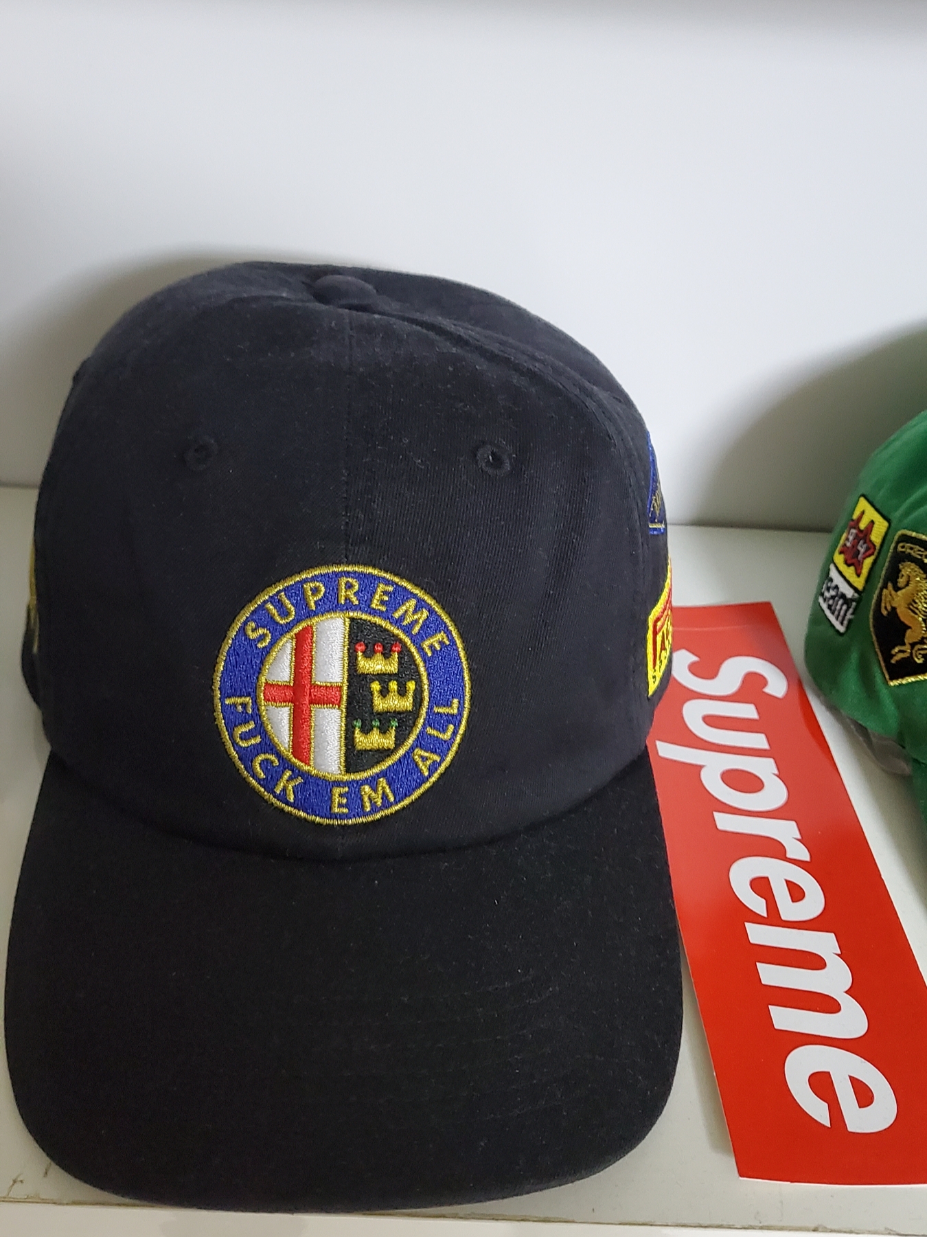 Supreme Racing 6-Panel Black - 23SS 착용 스타일