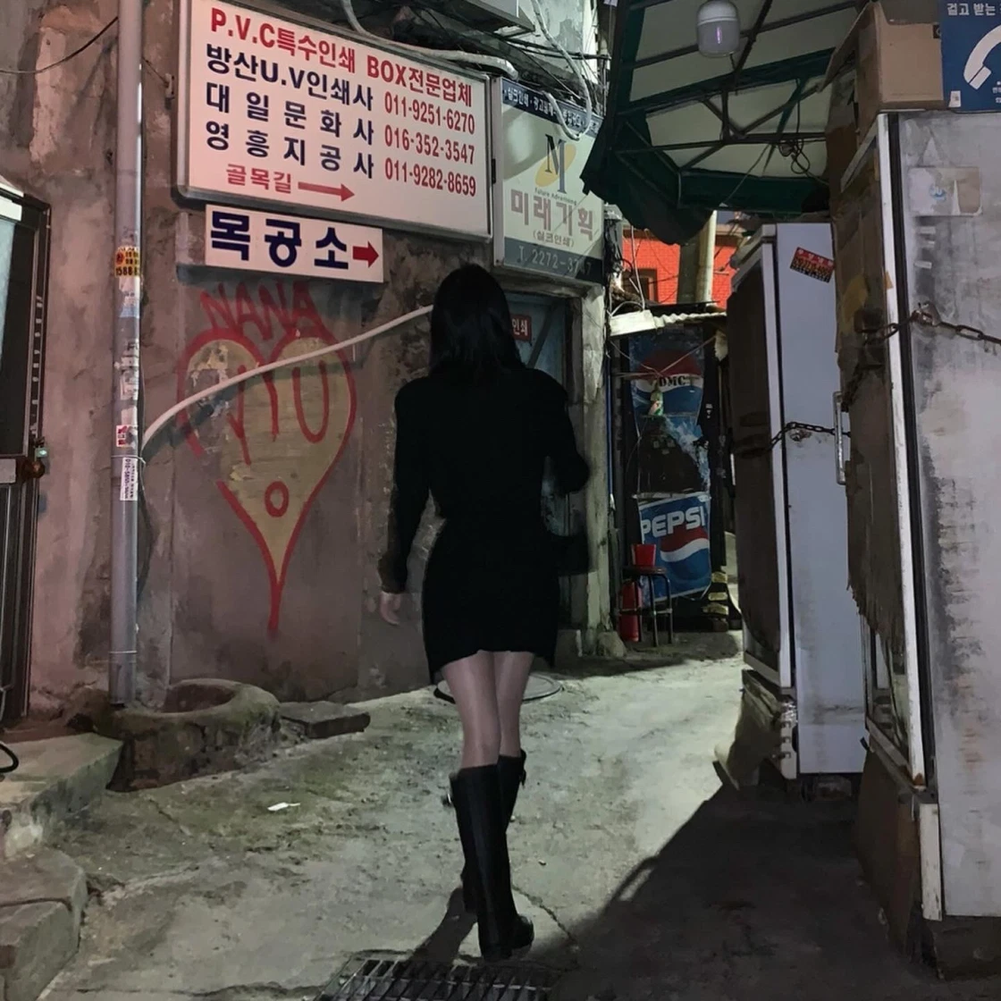 소연 (@y.e.o.n2) 님의 게시물 | KREAM