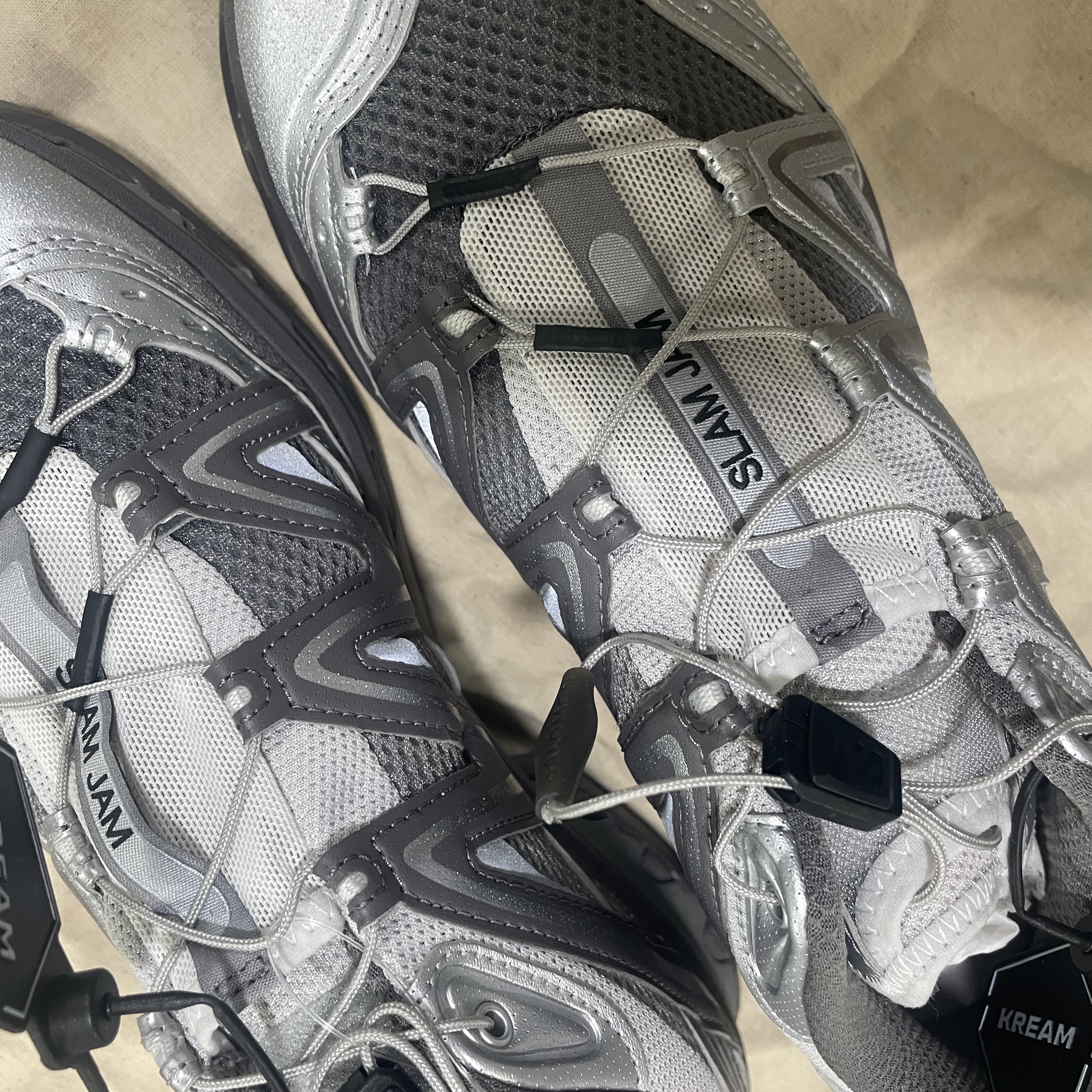 Salomon x Slam Jam XT-Quest Plum Kitten Lunar Rock 착용 스타일 - 1