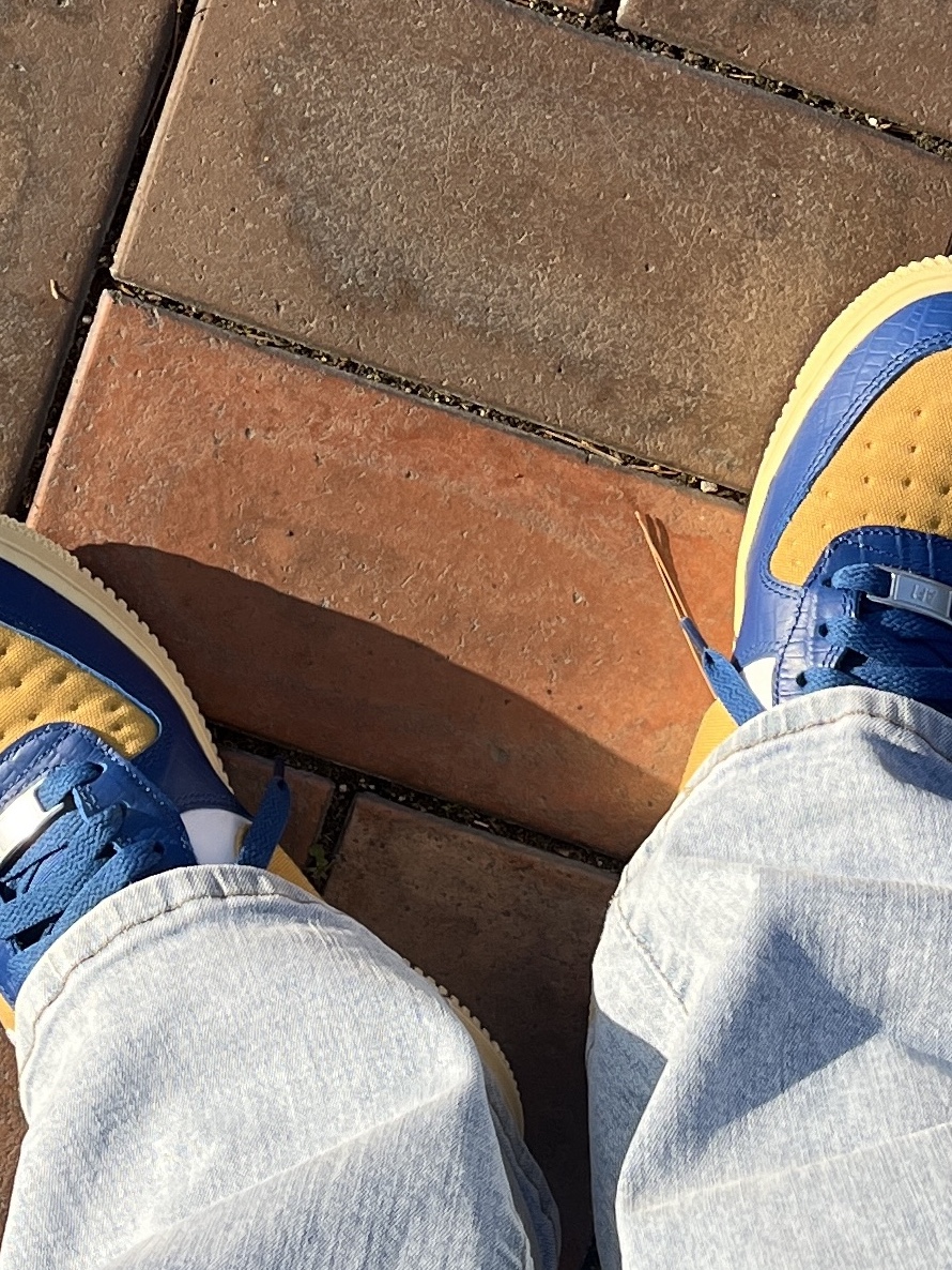 Nike x Undefeated Air Force 1 Low SP 5 On It Court Blue 착용 스타일 - 3