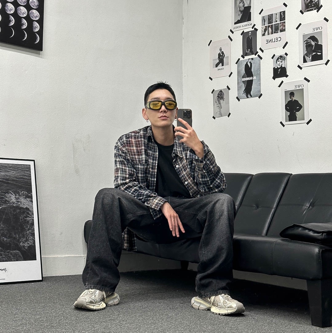 Balenciaga 3XL Sneakers Light Beige 착용 스타일 - 1